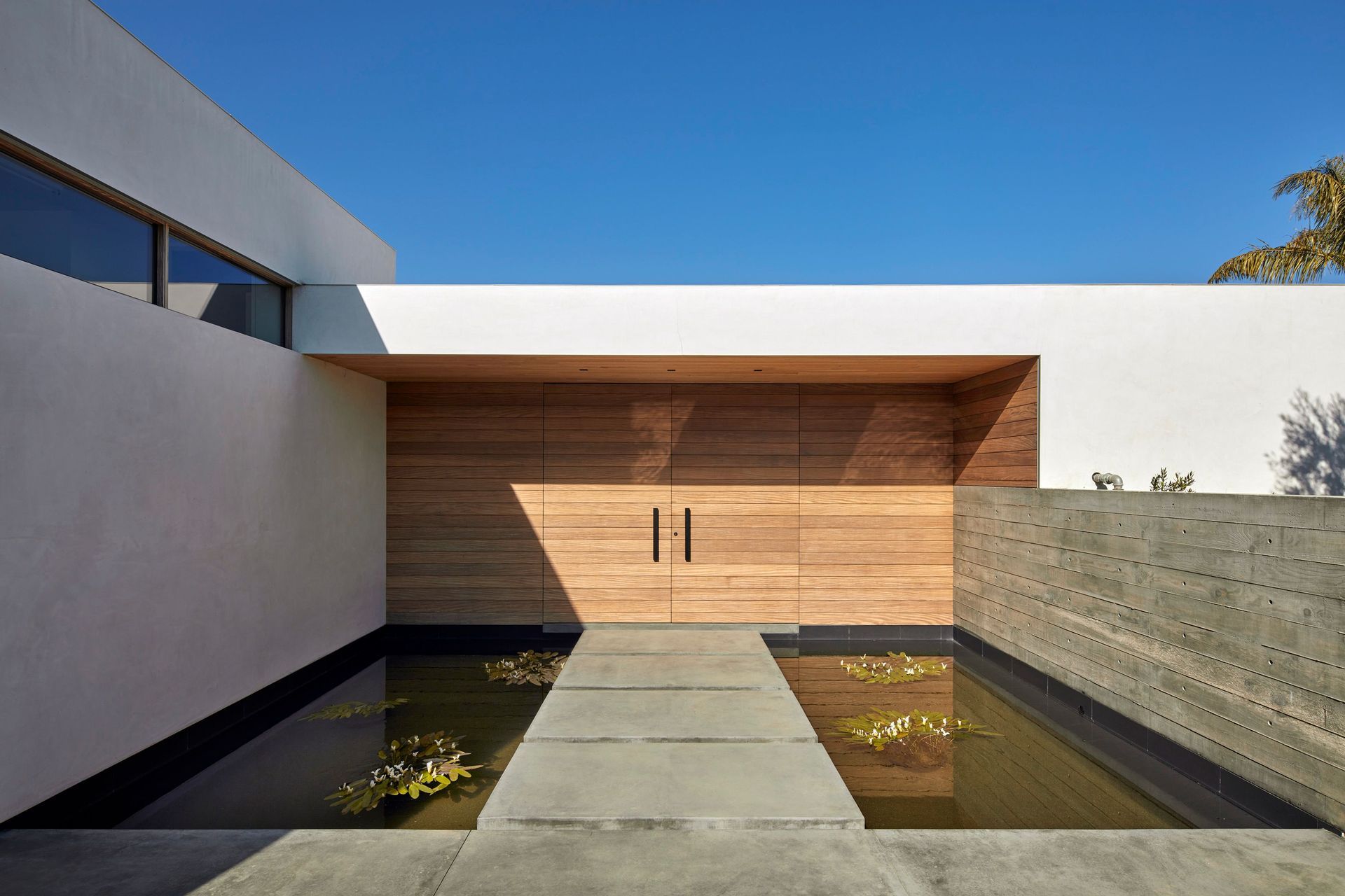 Supporting Image 3 for Standard Architecture | Design