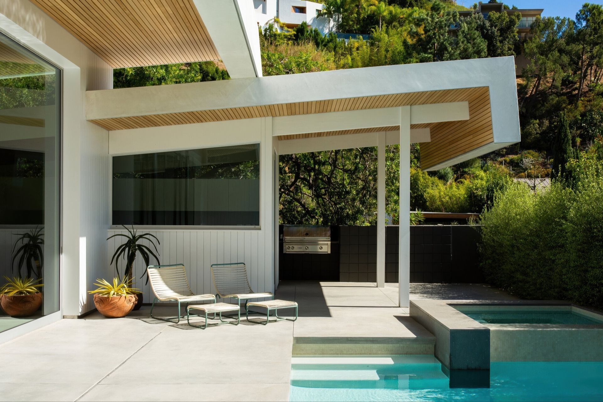 Supporting Image 1 for Standard Architecture | Design