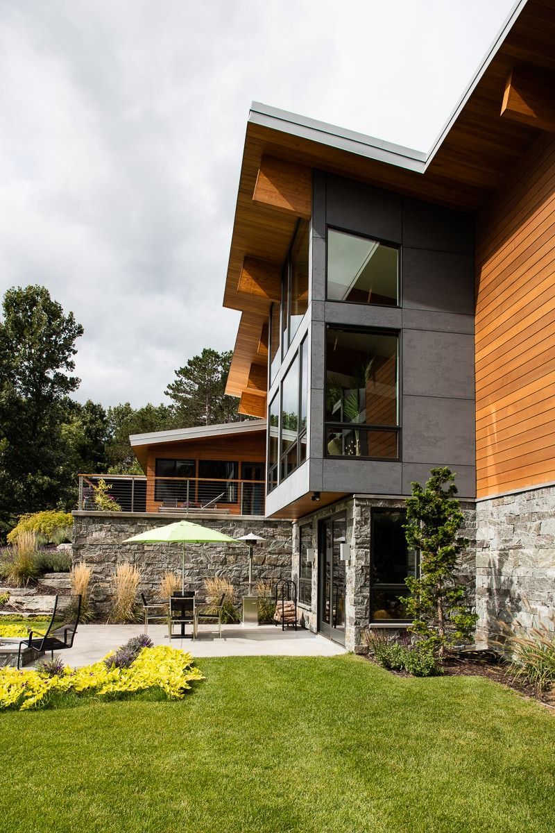 Lucid Architecture