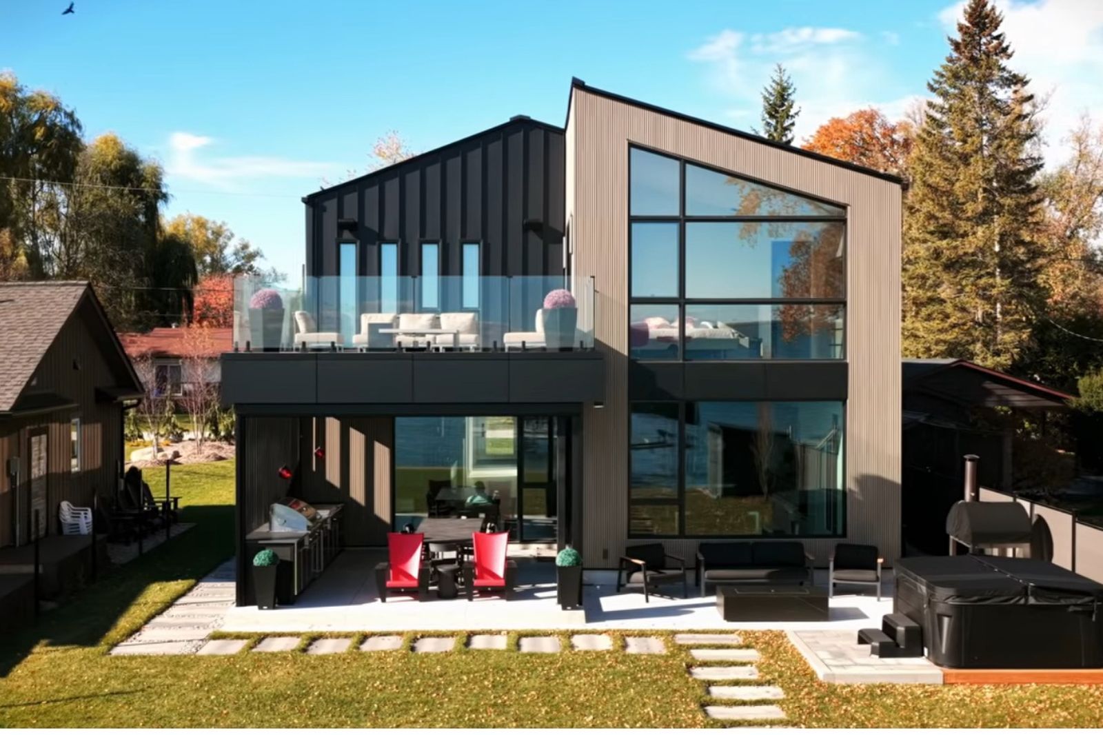 Innisfil Modern Cottage