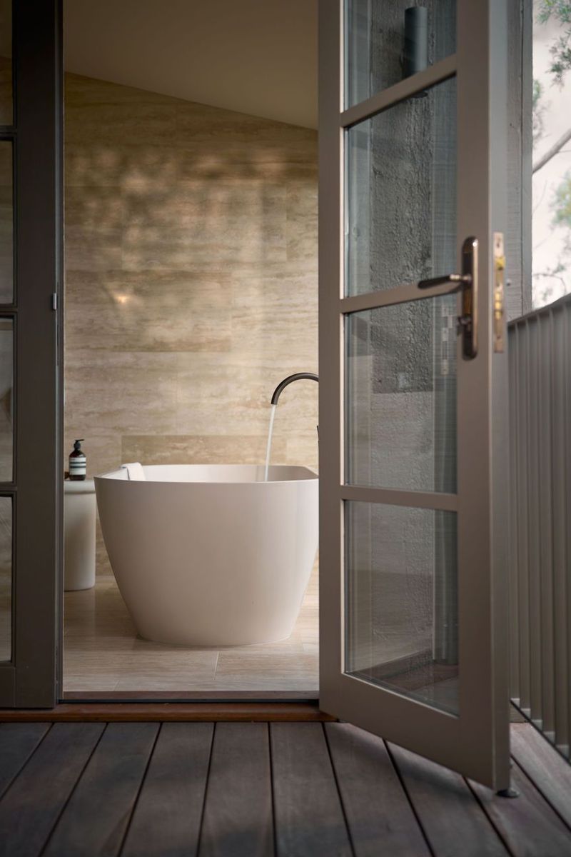 Stonebaths