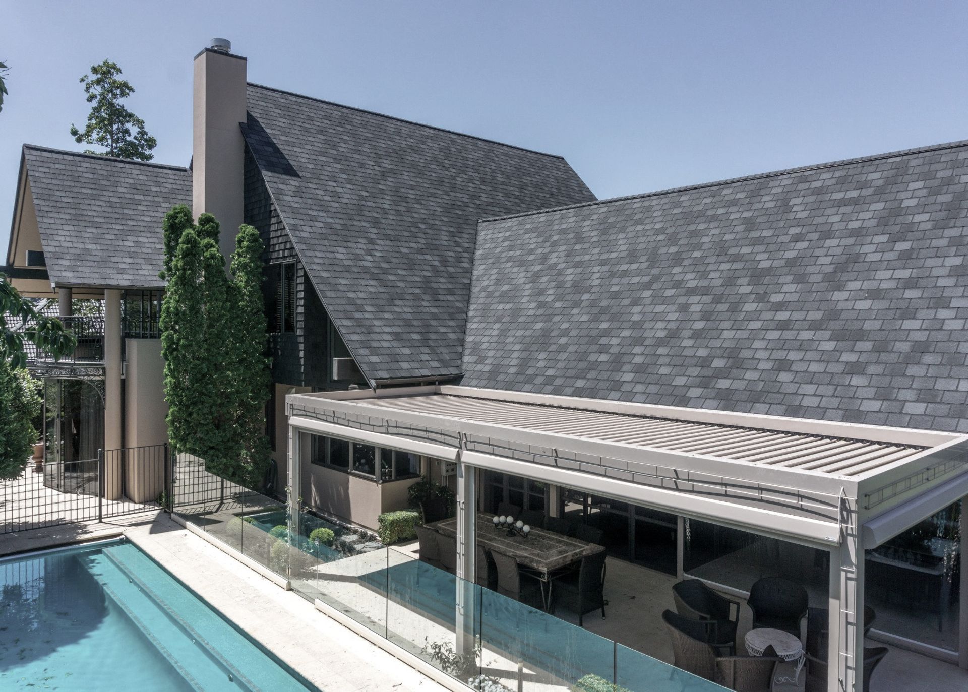 Roofs R Us