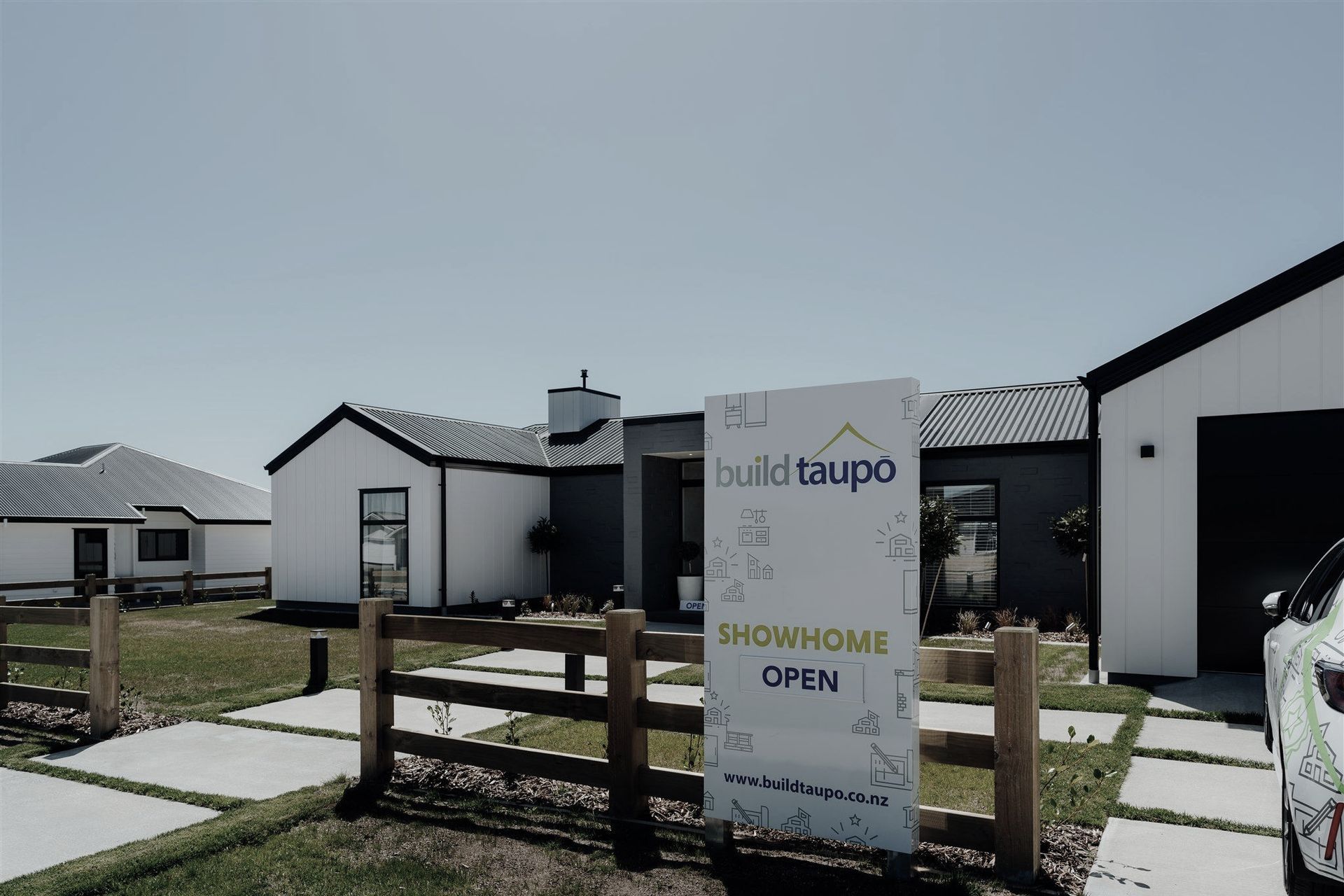 Build Taupo banner