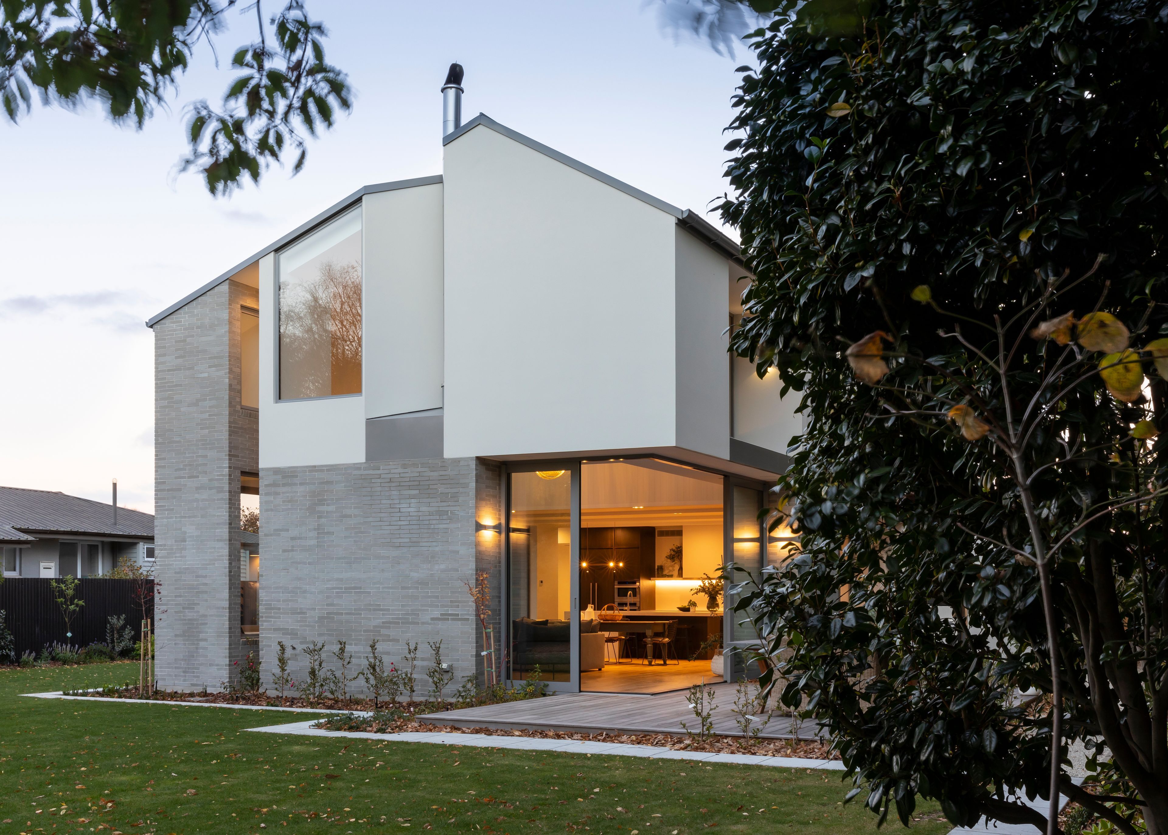 LM Architectural Builders
