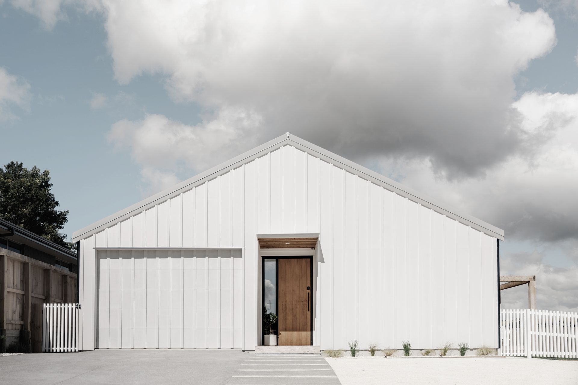 Modern Barn Living banner