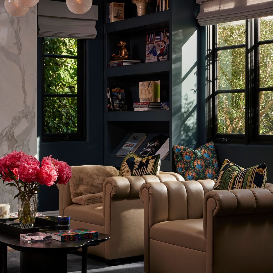22 INTERIORS