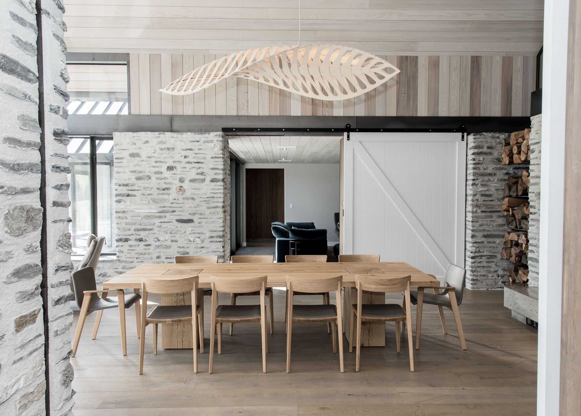 Roz Hamilton Interiors Limited