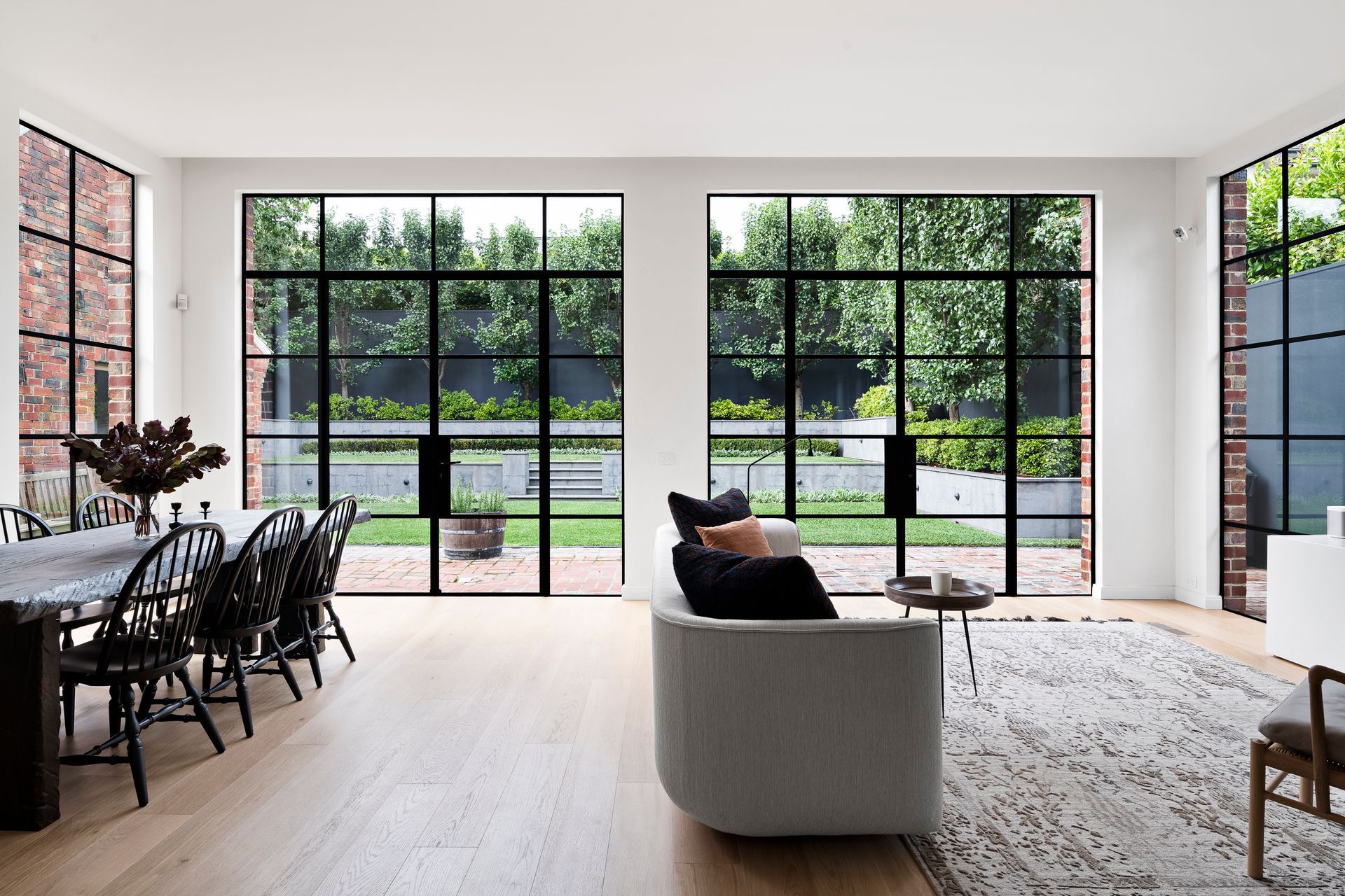 Supporting Image 4 for Steel Window Design