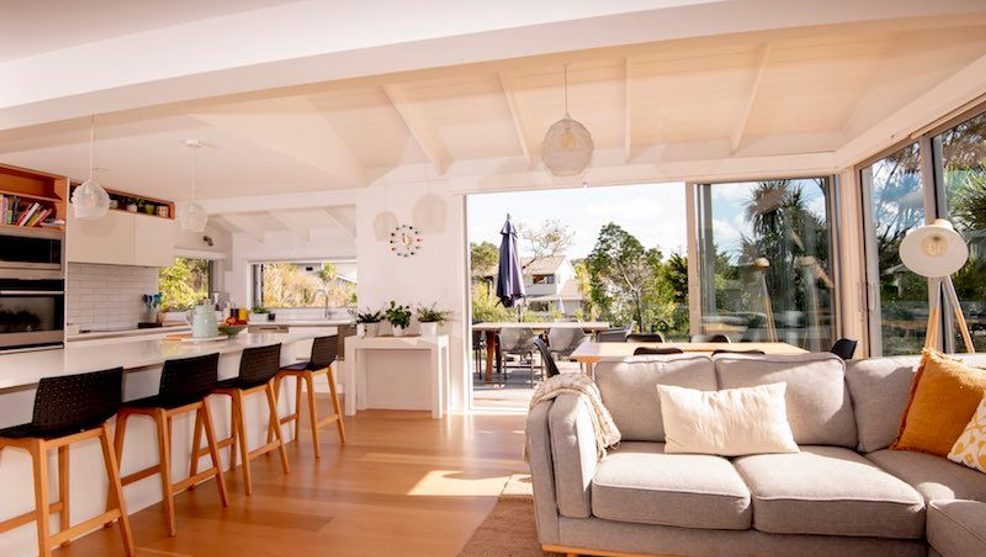 Titirangi Reno and Unit