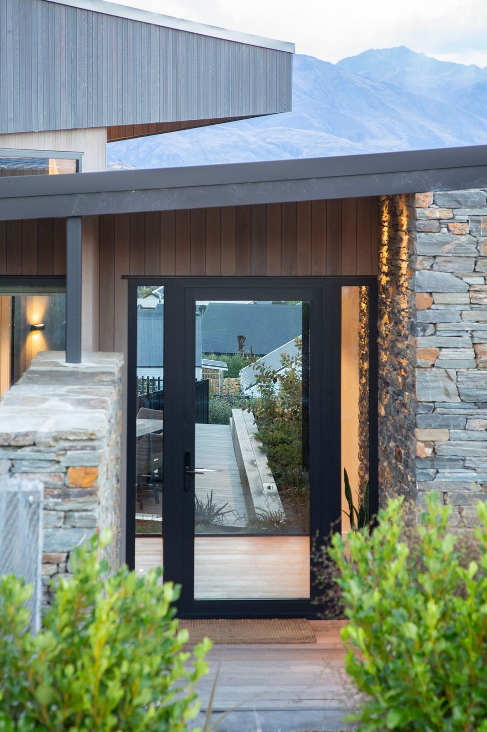 12JadeDriveWanaka028.jpg