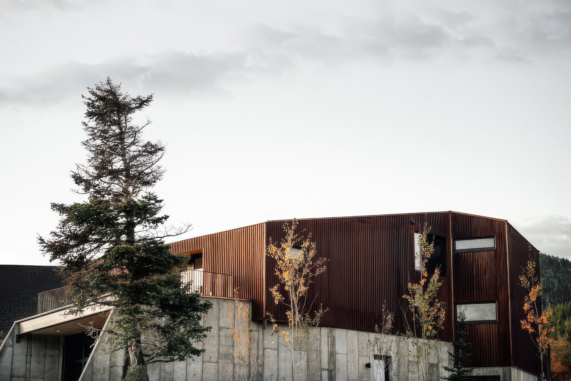 350-Crestview-Dr-Architectural-Design-1-1000x0-c-default-upscaled-by-Replicate.jpg