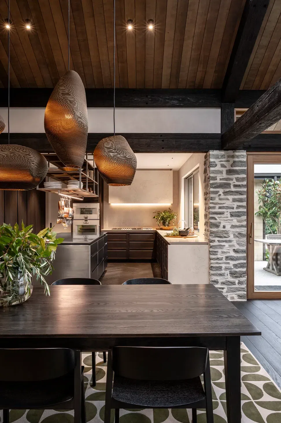 691a98380a4bc2c26bedd988Alpine-Residence-16.webp