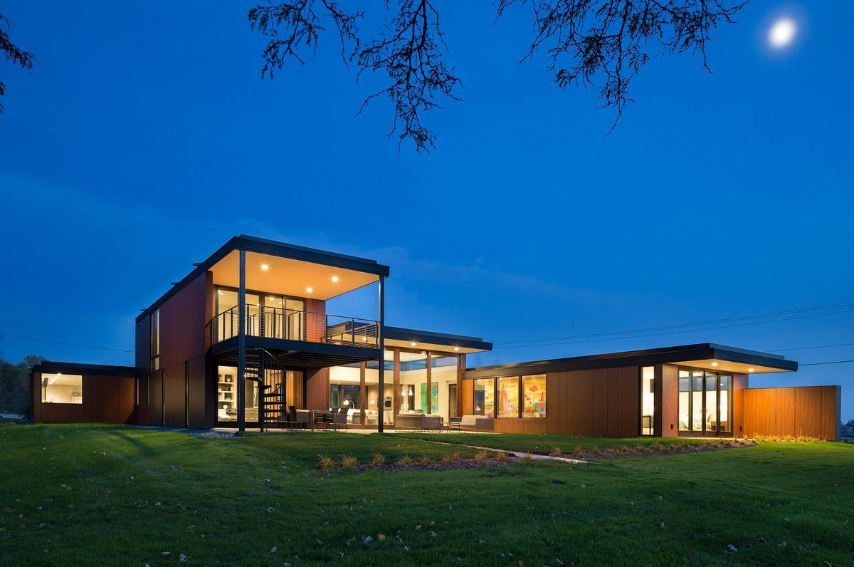 mHouse