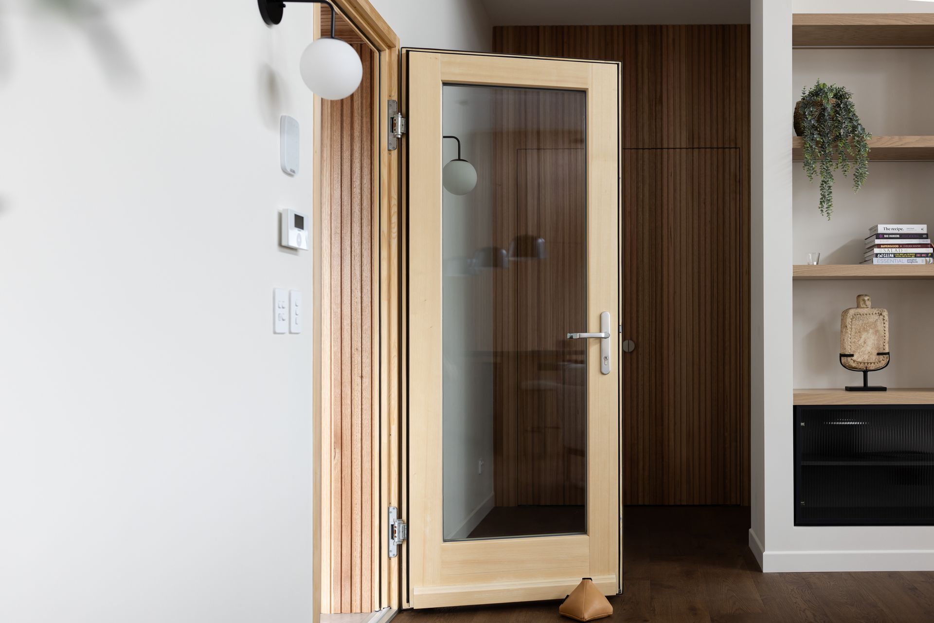 MA-Building-Kelliher-Drive-WanakaHighRes-MAConstruction-RoyByrneNewZealandPhotographer-67.jpg