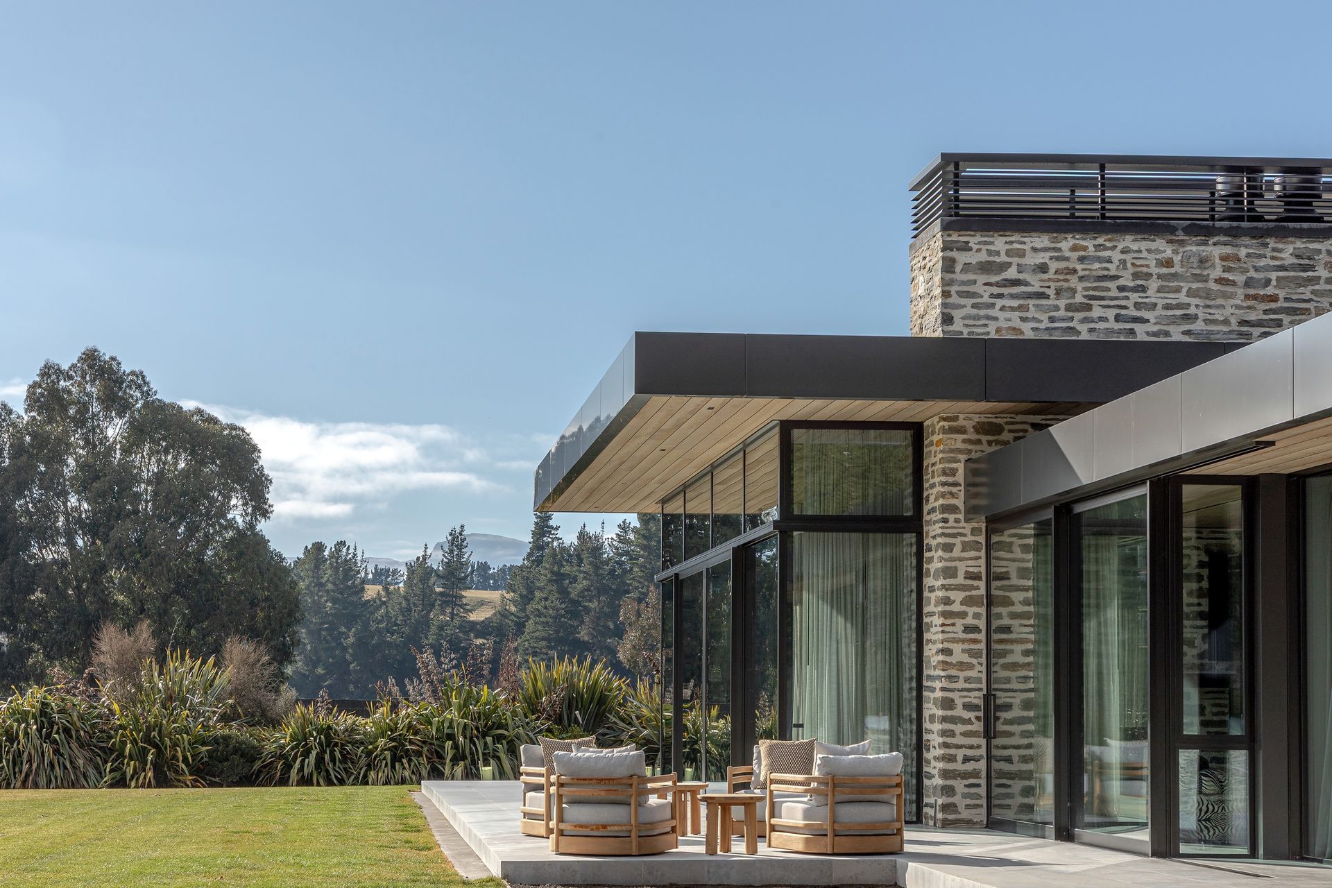 Mountain-View-Retreat-Wanaka2.jpg
