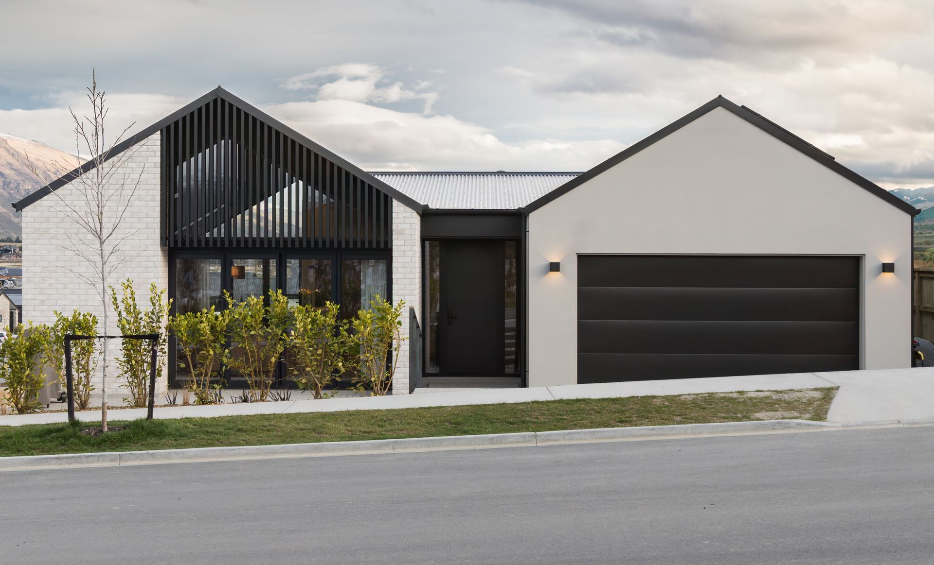 Modern New Build - Jacks Point