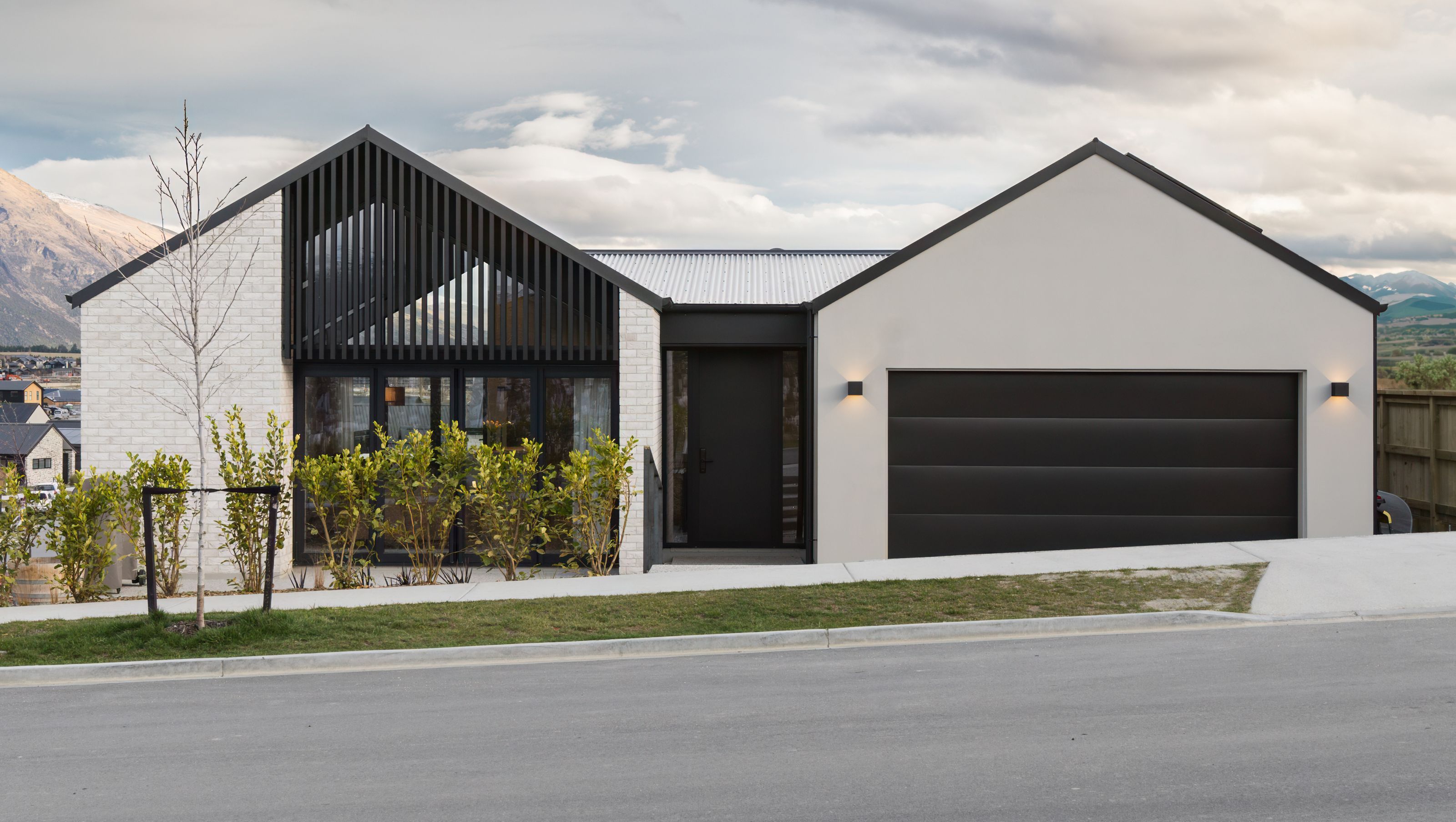 Jacks Point New Build