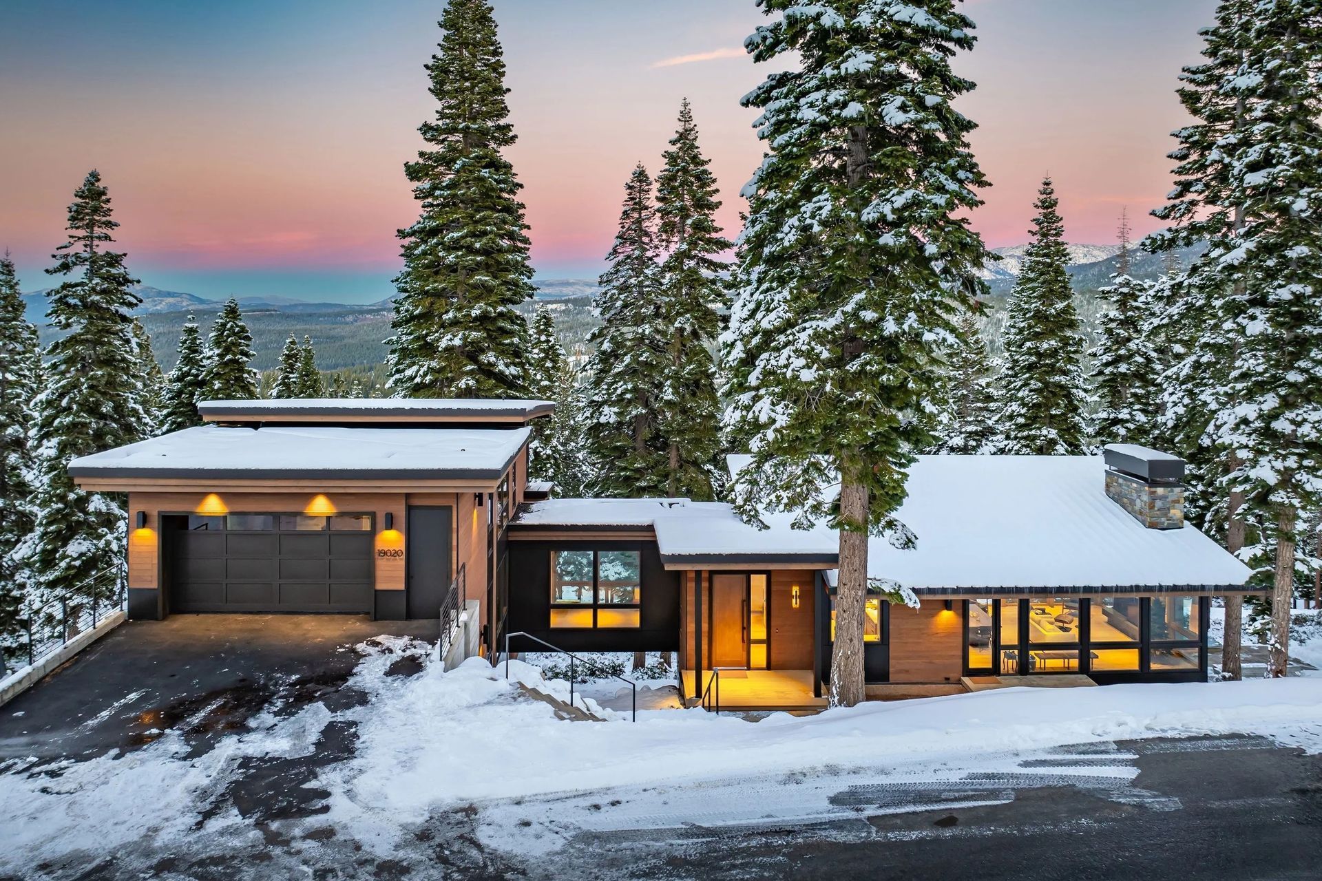 imgi2519020-Glades-Pl-1-OG.jpg