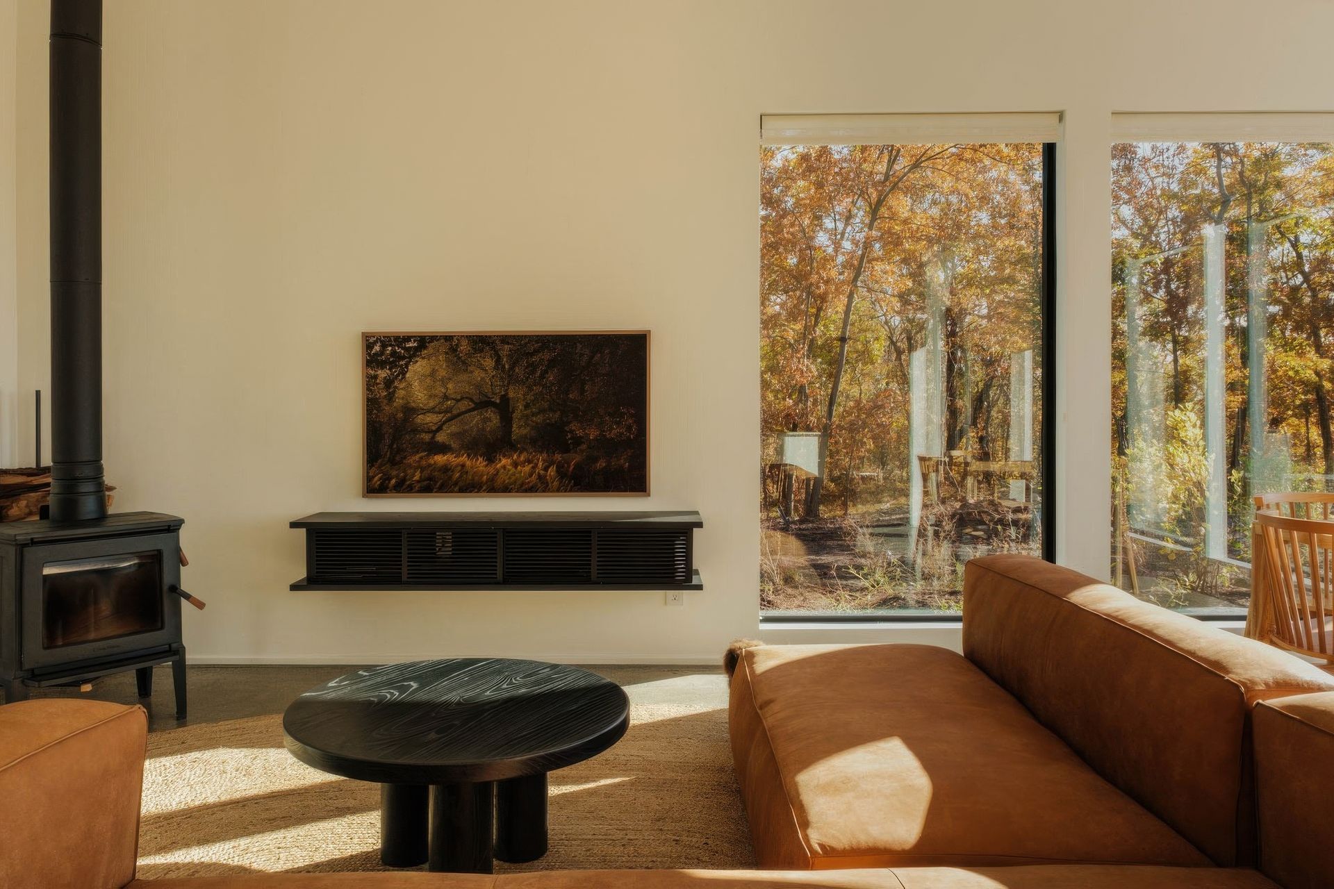 imgi27guest-house-rental-interiors-at-catskill-custom-home-design-gigapixel-standard-v2-2x.jpg