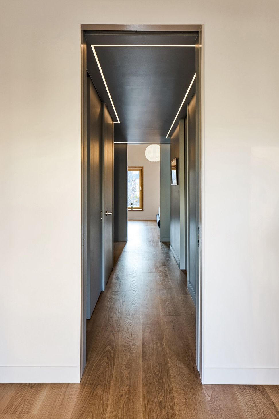 12TopCorridor.jpg