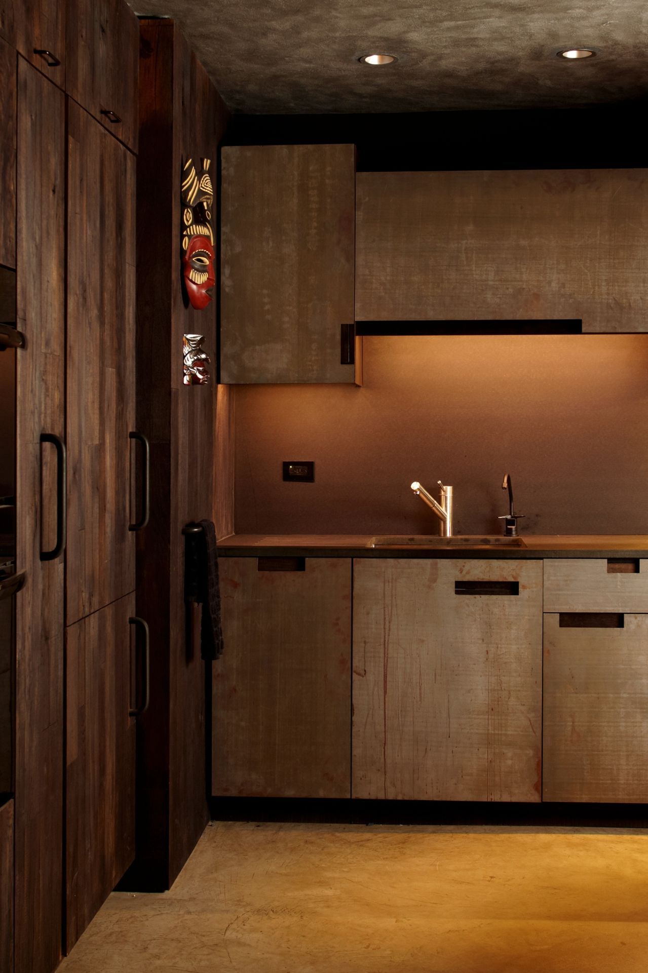 225East24H010-ap-compressed.jpg