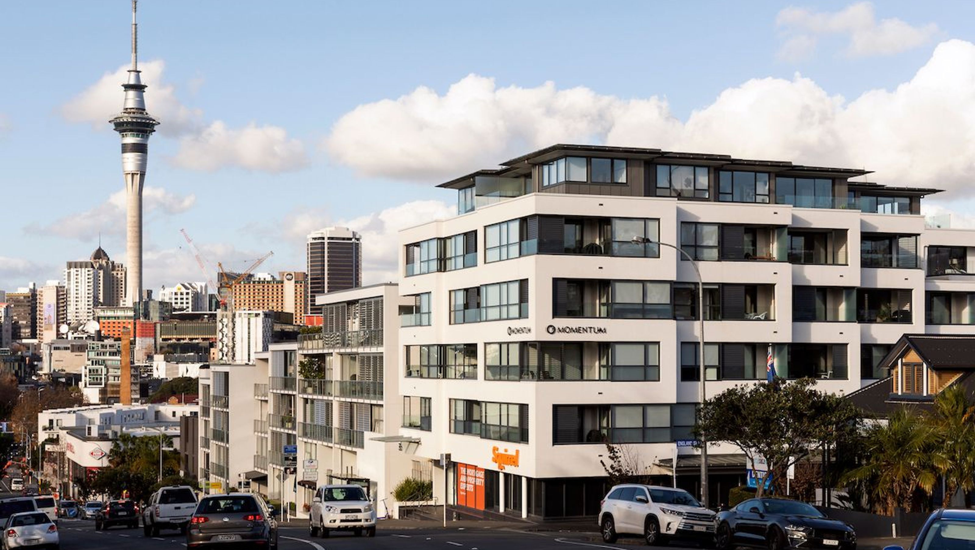 College Hill Apartments