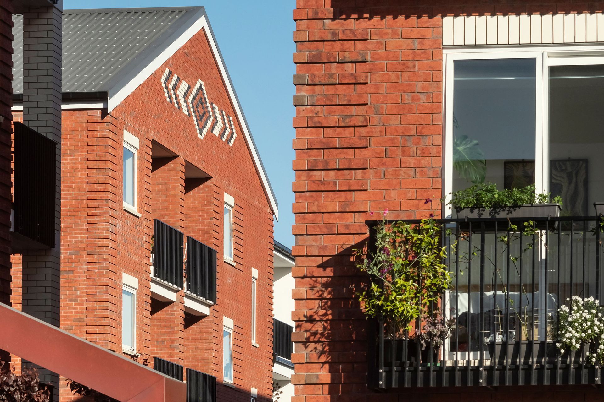 Tuatahi