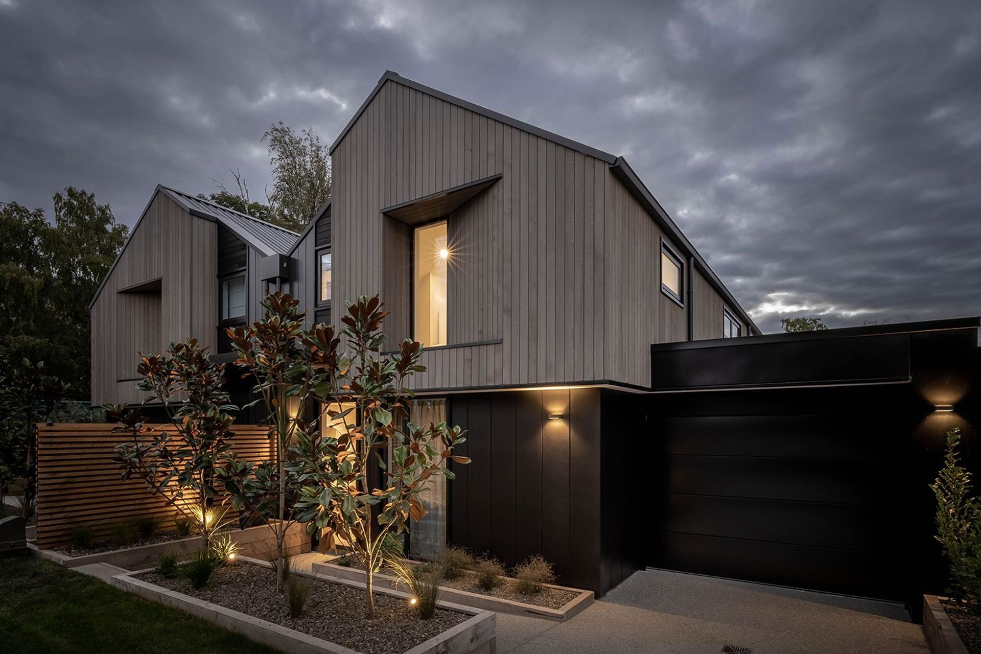Upton-Street-ApartmentsCondon-Scott-ArchitectsExterior-FrontHero.jpg