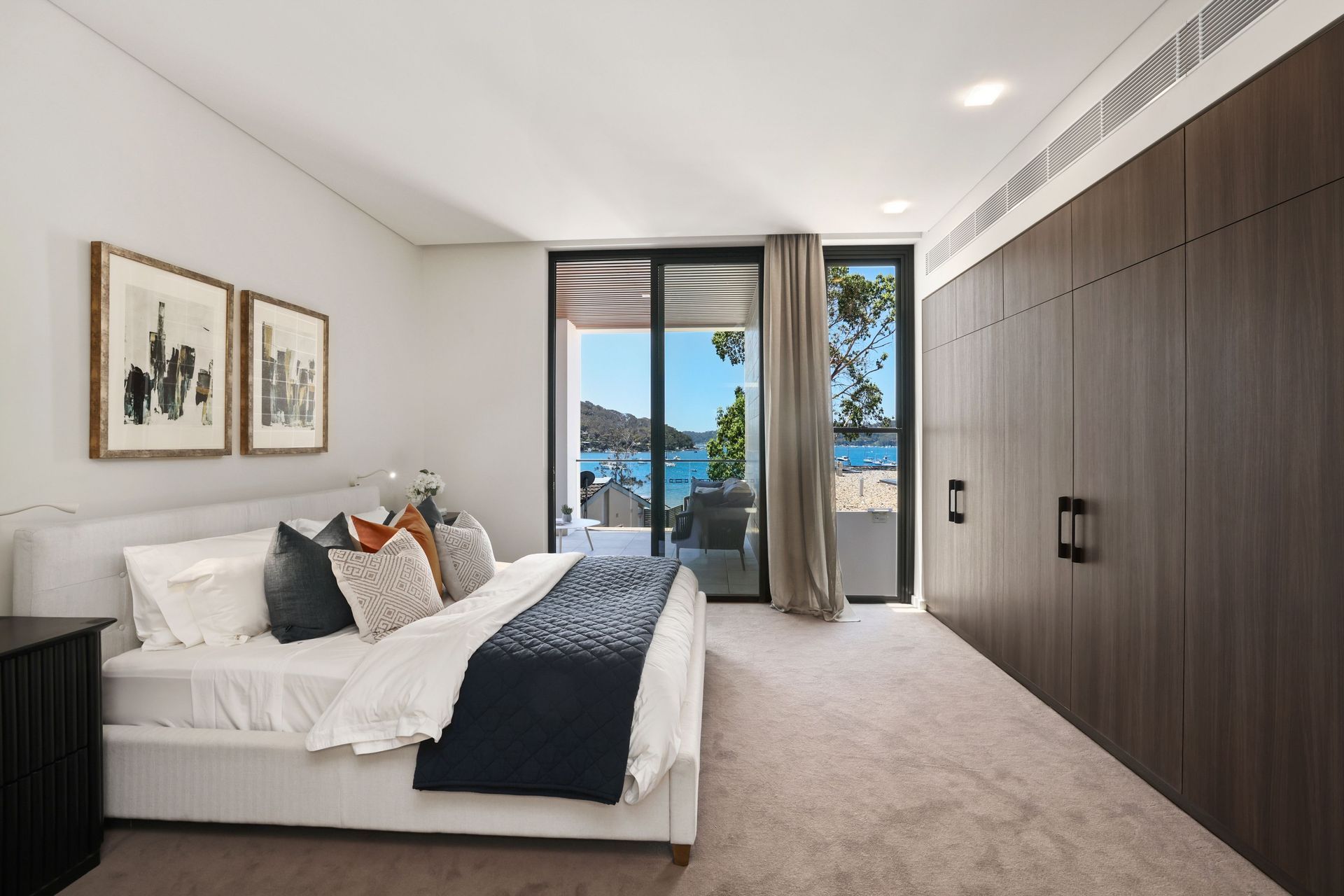 bed8.jpg