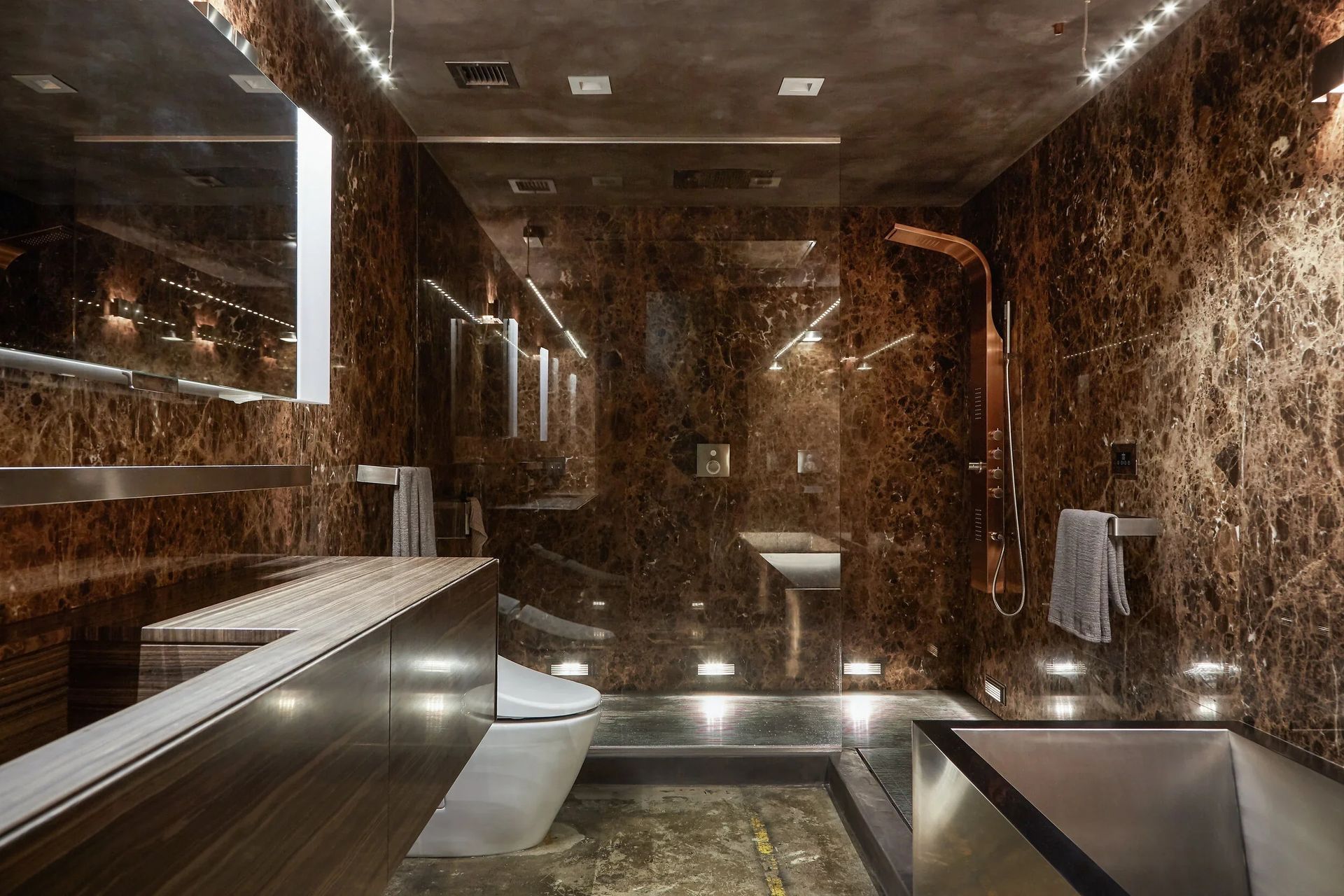luxury-marble-modern-bathroom-designwebp-ap-compressed.jpg