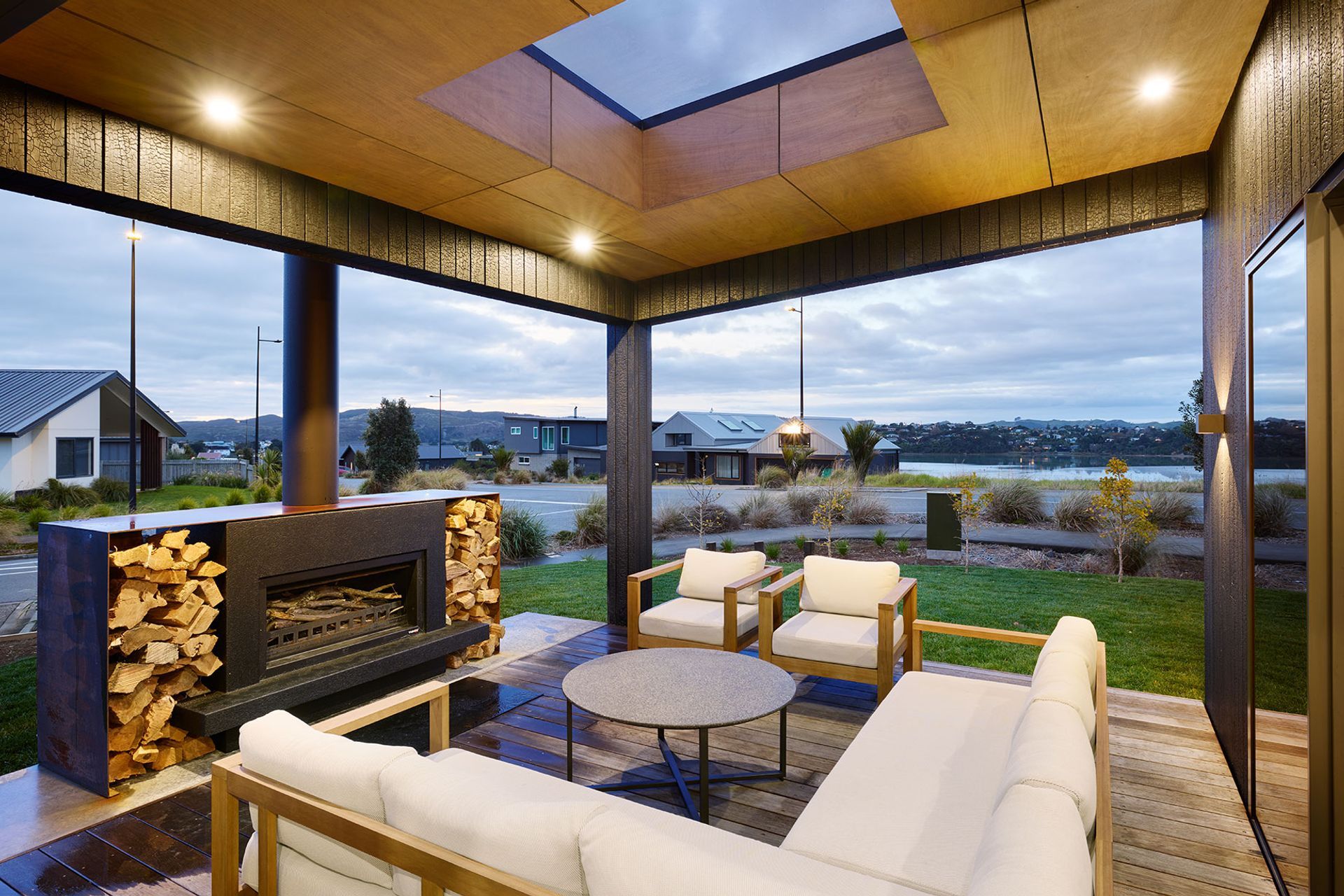 22026exterioroutdoorlivingarea.jpg