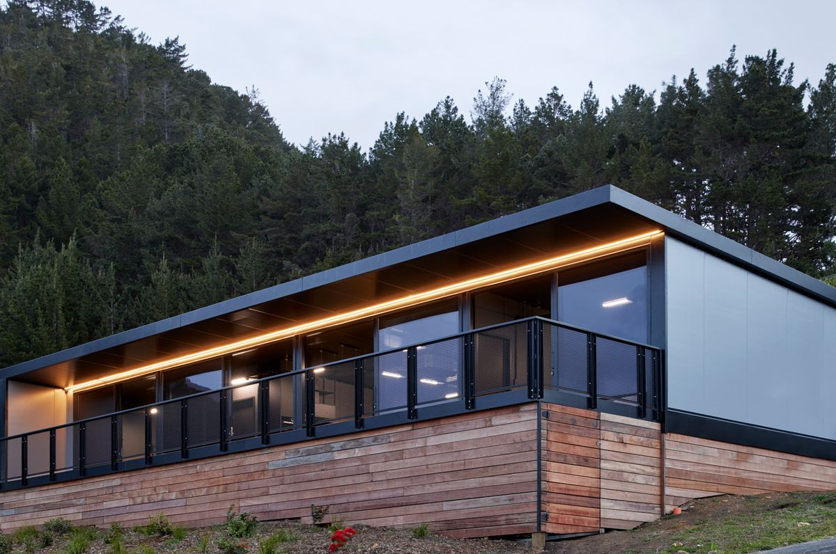 NZ Steel - Panorama Bach