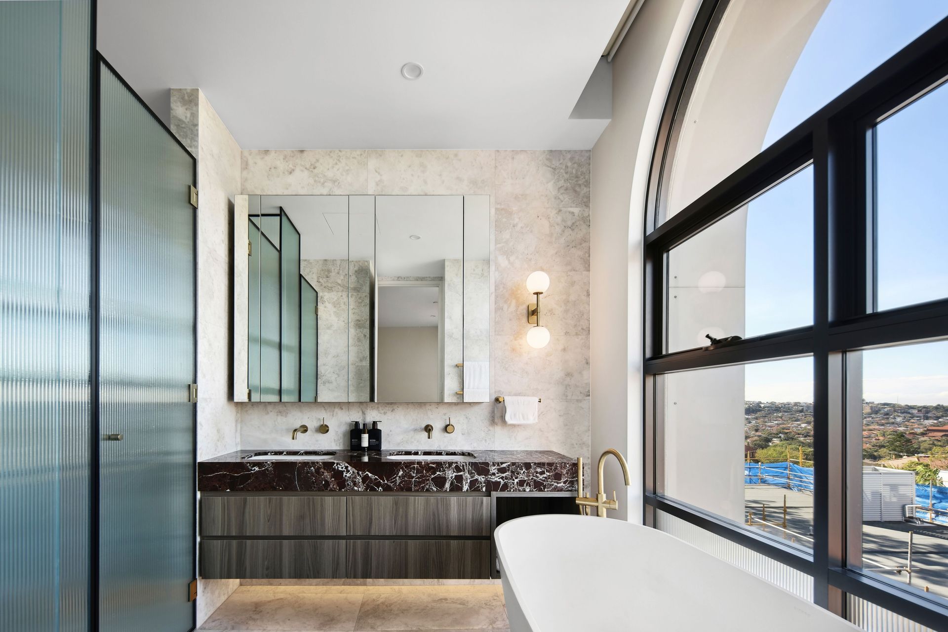 41aBenelongCresBellevueHilHighBathroom1-v2.jpg