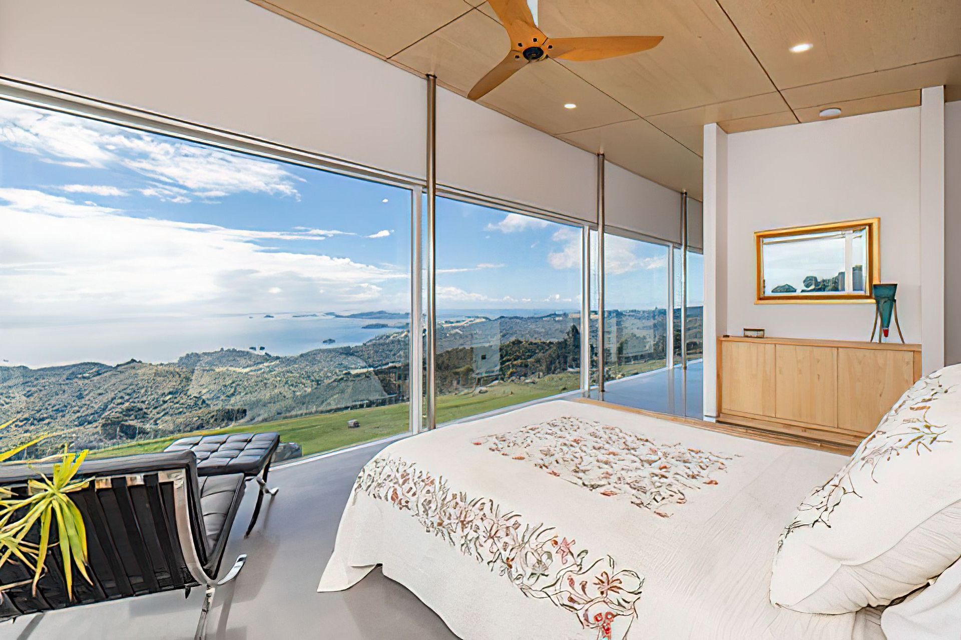 Te Ngaere Bay