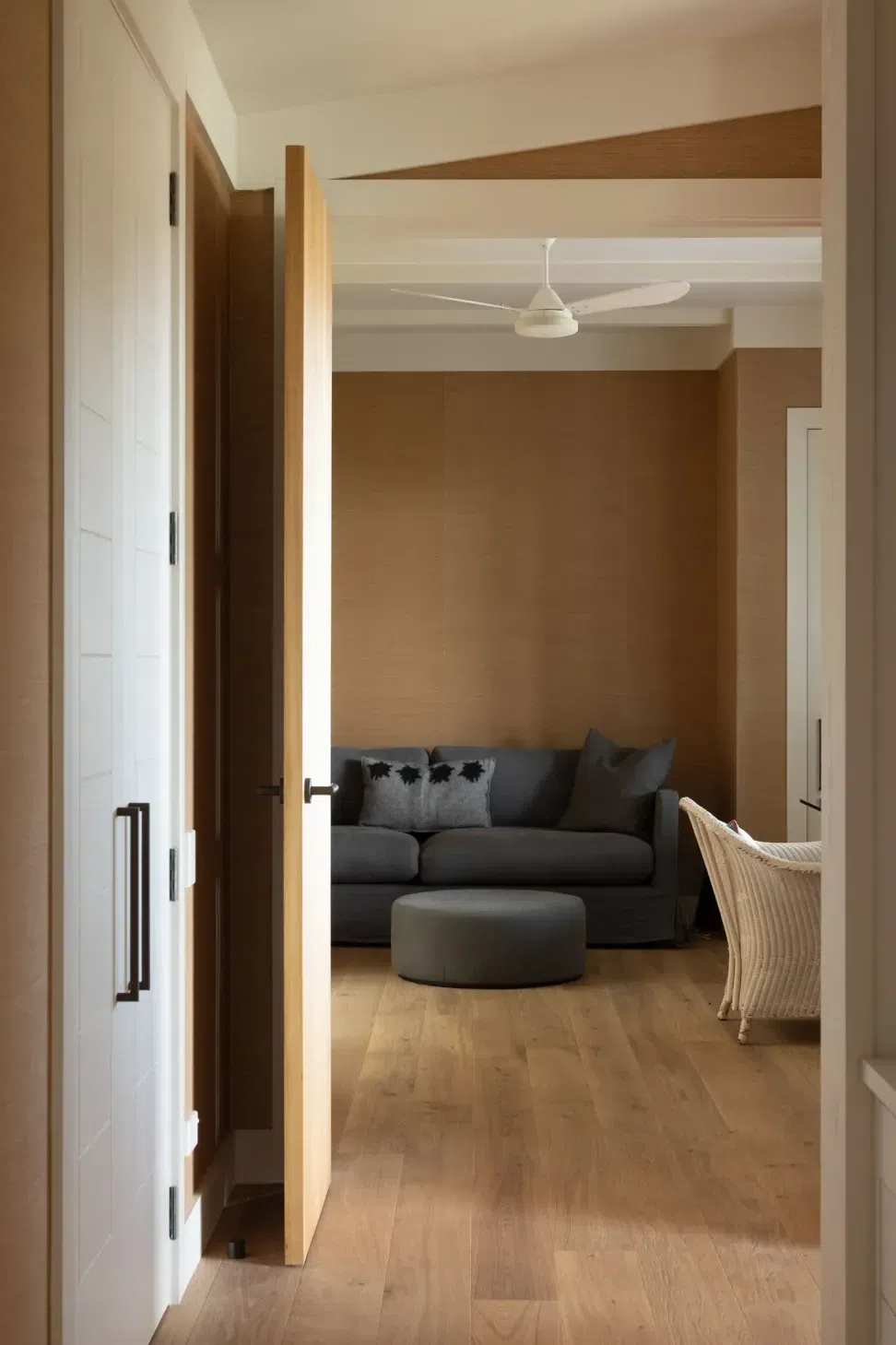 68d31f8de4f5e8017f73c91eOcean-Beach-House-VidaPlank-Custom-Timber-Flooring-6-p-1600.webp
