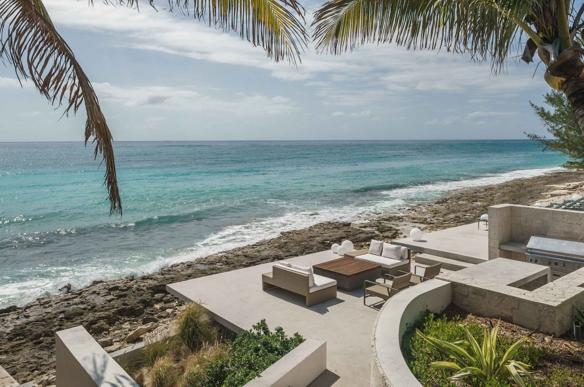 Cat Cay Residence