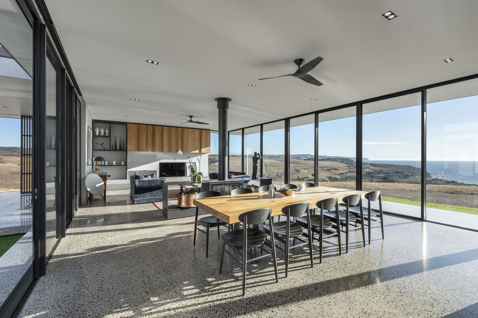 AX-i1000FS-DS-Hawks-Nest-Residence-SA-Living-1.jpeg
