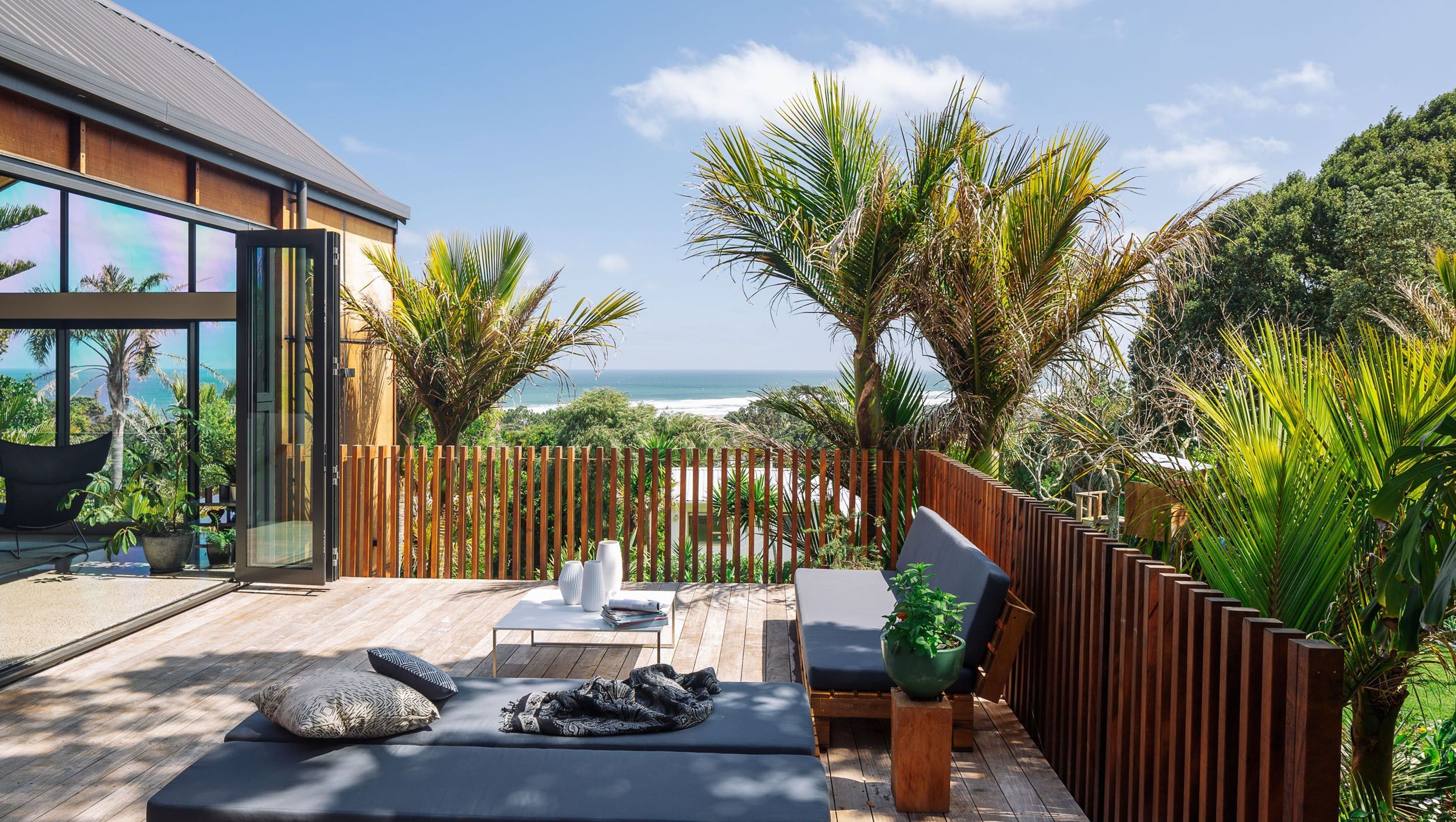 Motutara House Muriwai