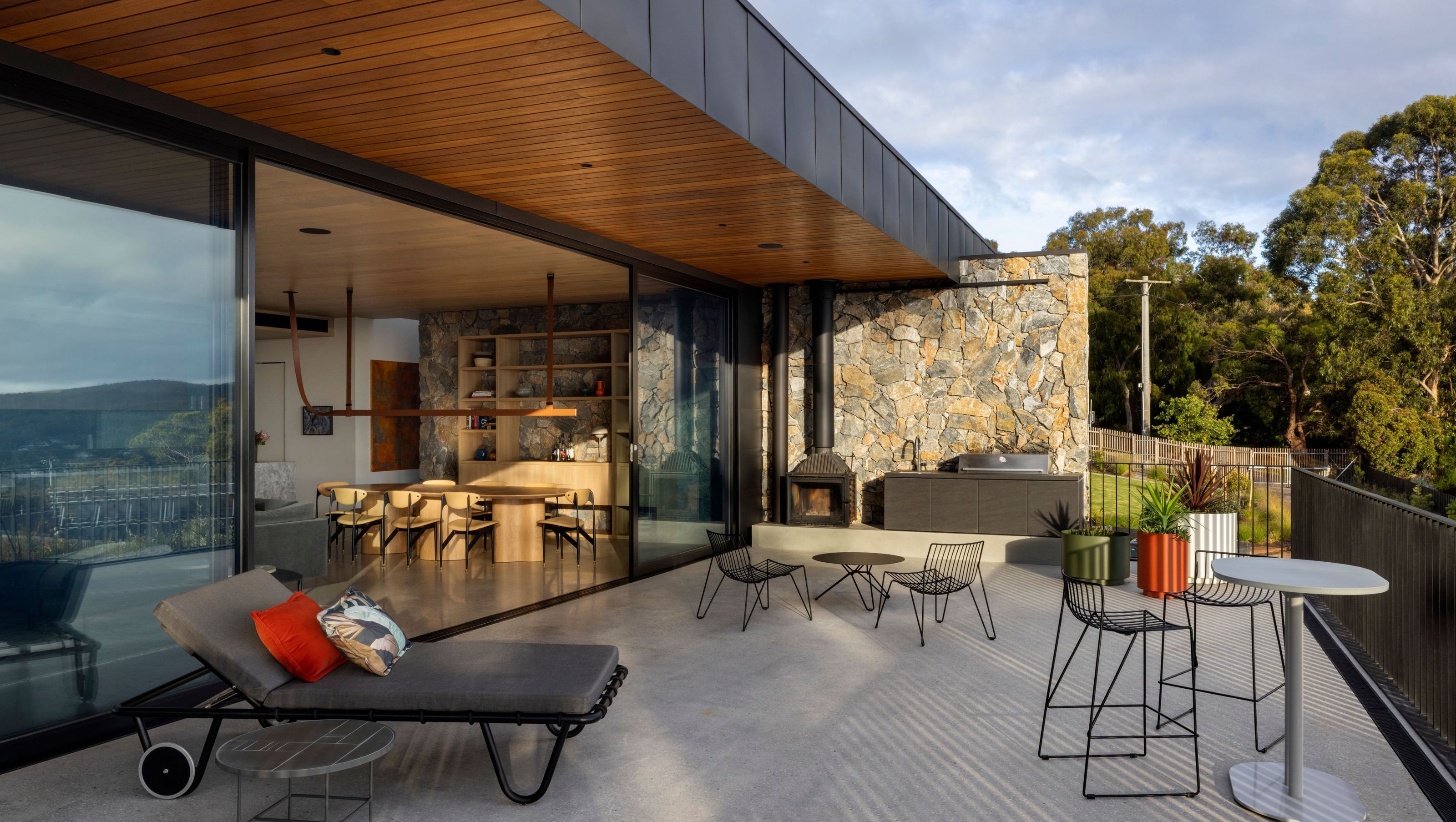Lorne House