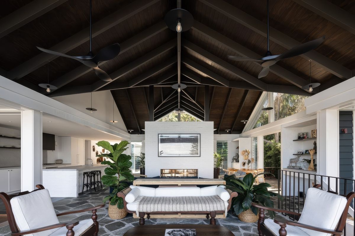 Whale Beach House