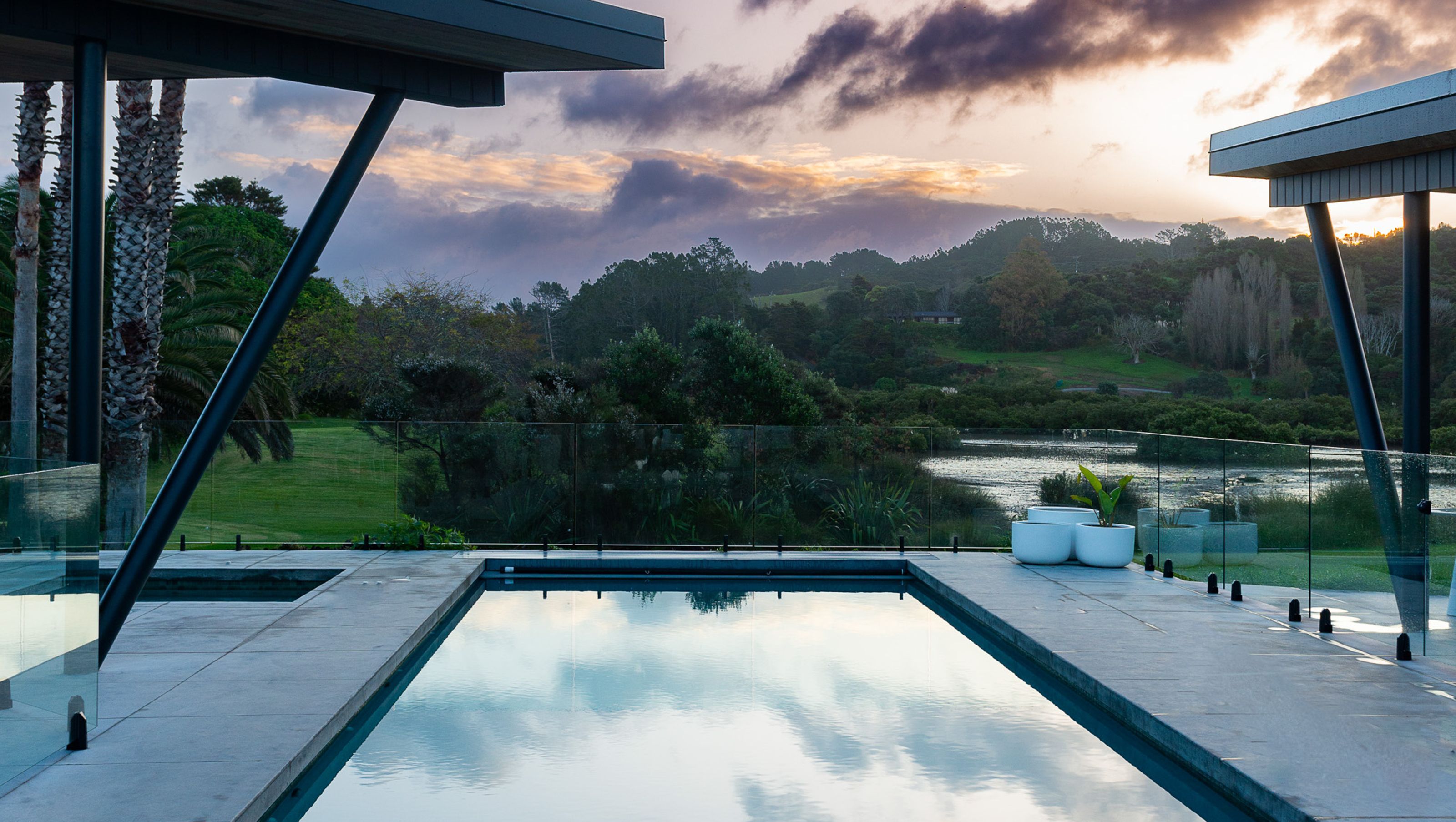 North Auckland Beach Pool