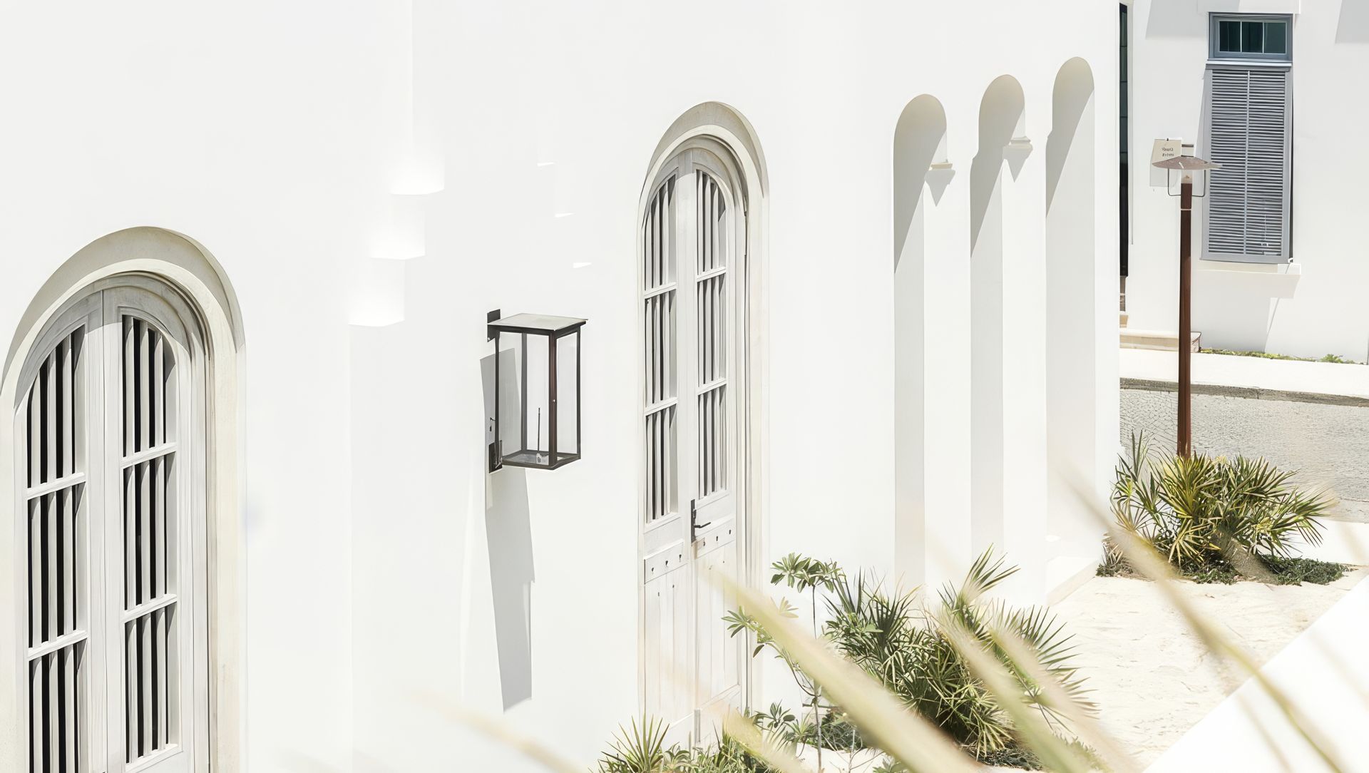 Castro Residence banner