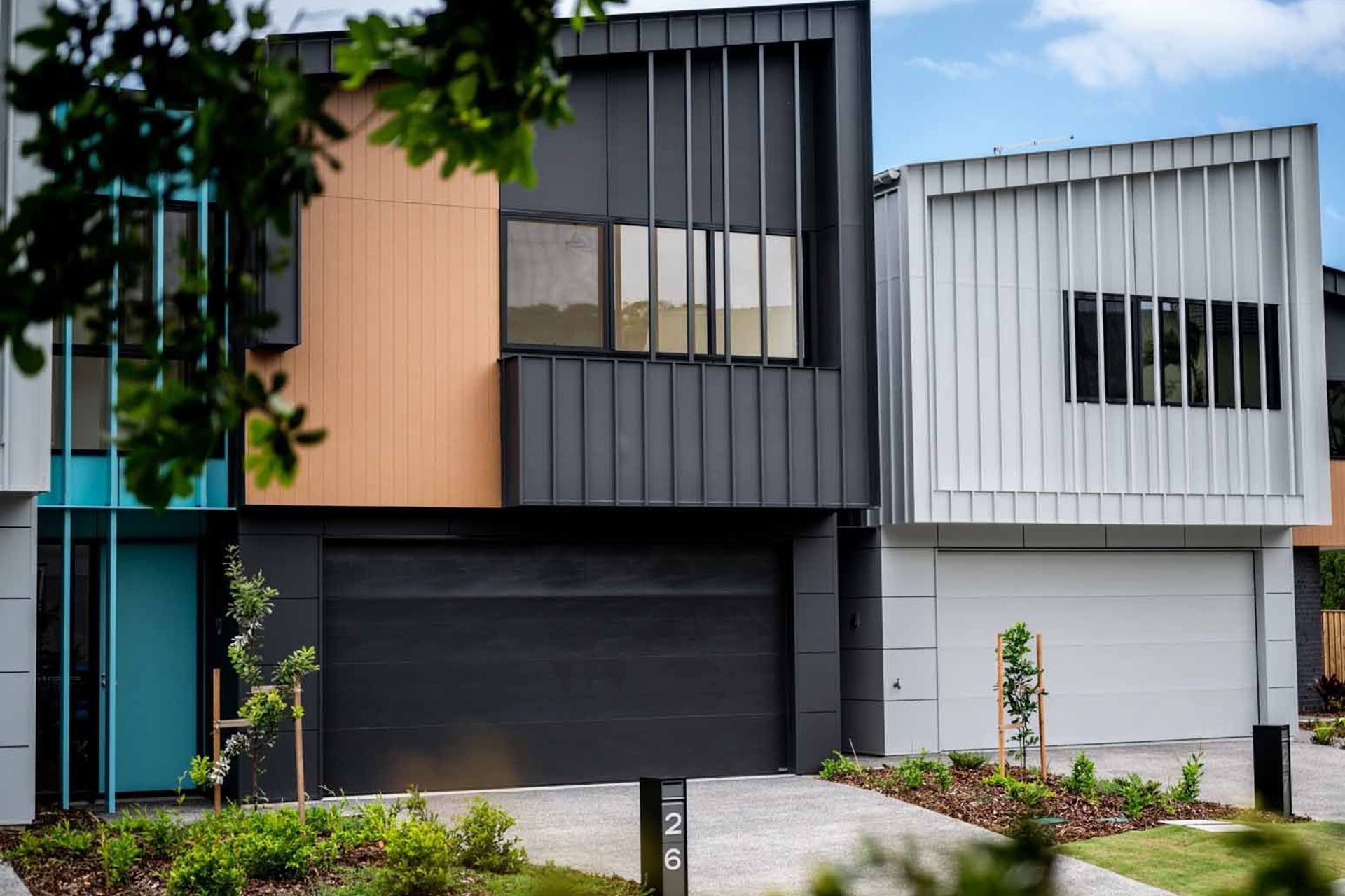 Sectional-Madison-Woodgrain-in-Monument-and-Shale-Grey.jpg