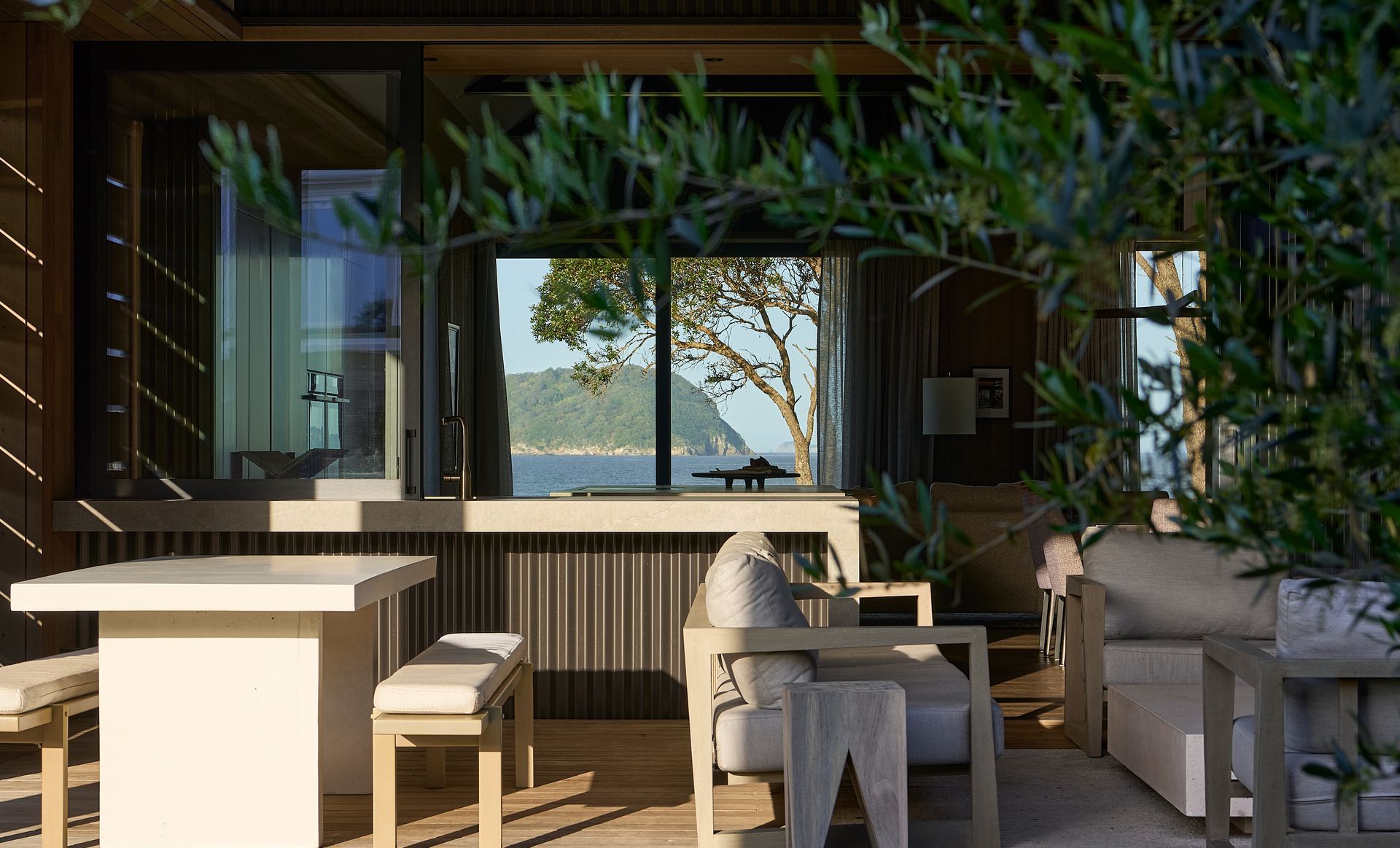 Pohutukawa Beach House
