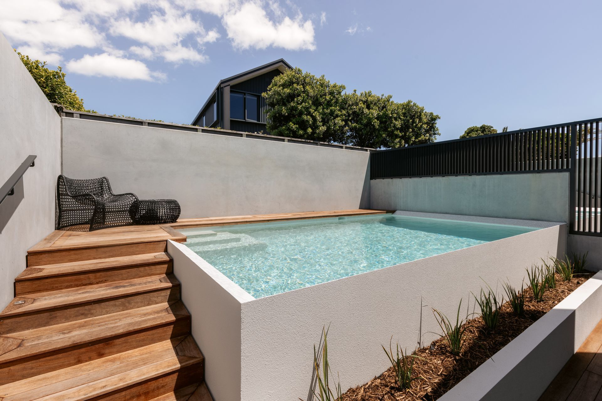 builders-tauranga-swimming-pool.jpg