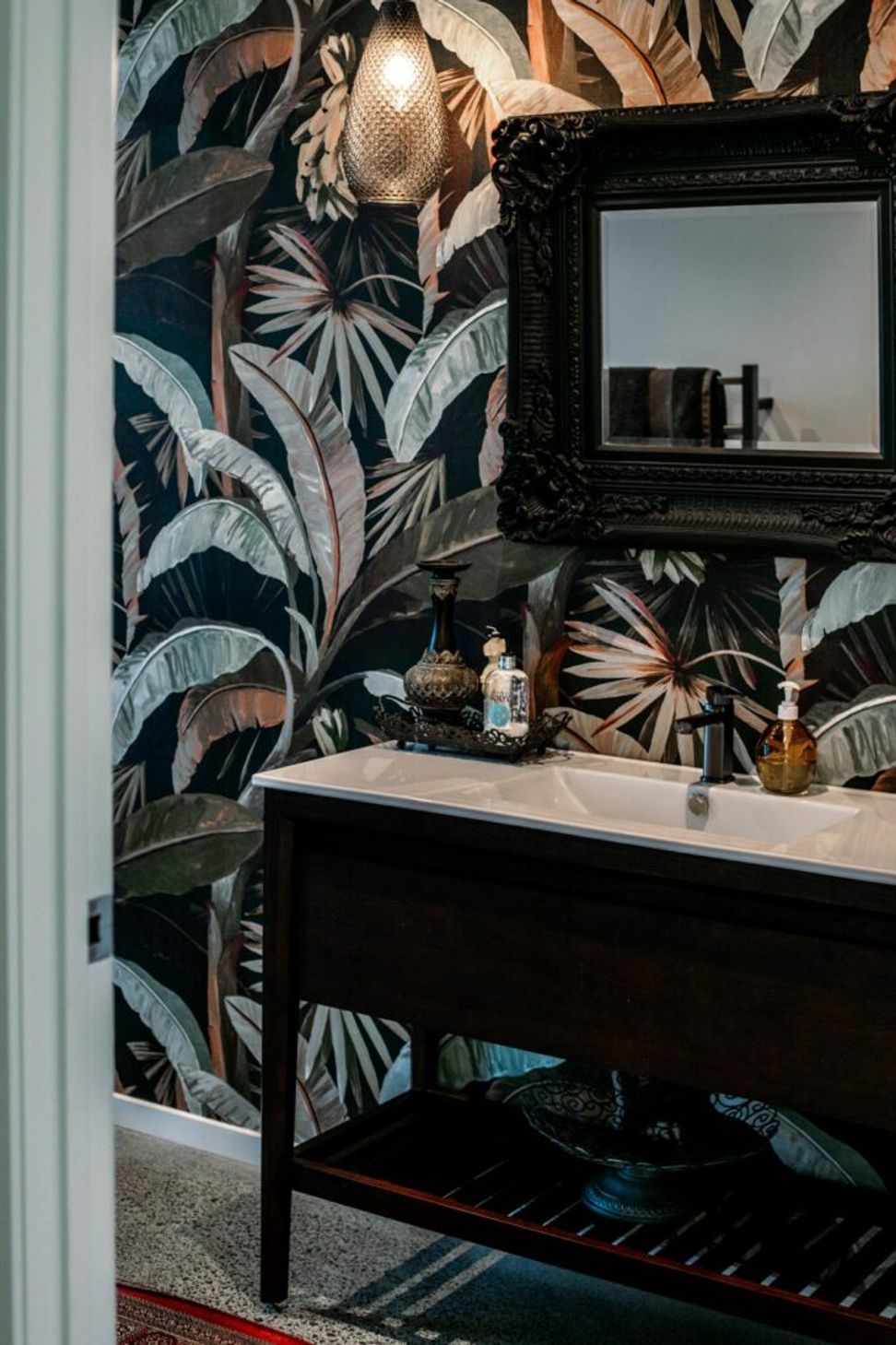 floral-wallpaper-in-toilet-vanity-standalone-integrated-basin-arcline-architecture-683x1024.jpg