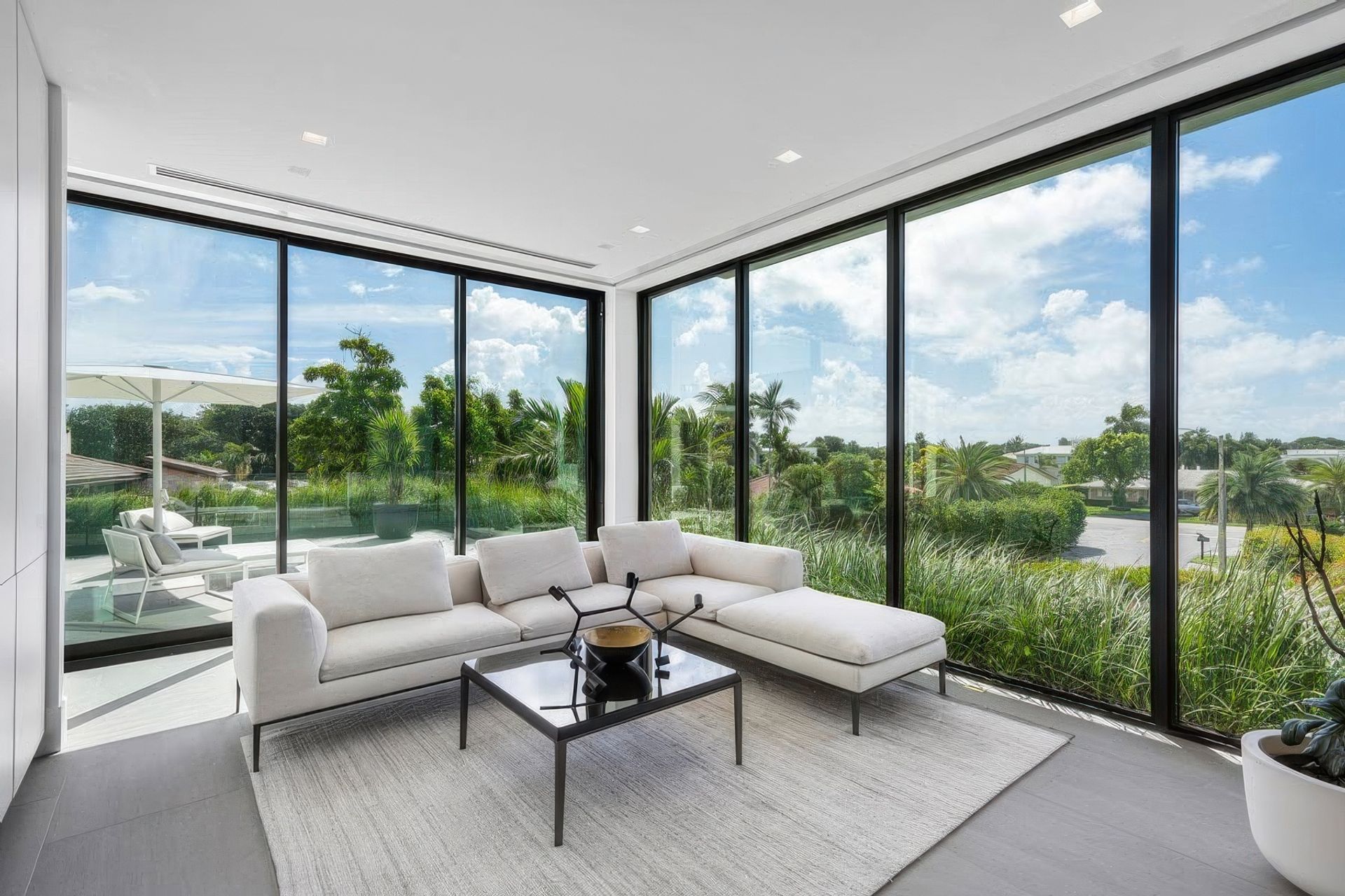 imgi34modern-living-room-interiors-with-green-roof-architecture-gigapixel-standard-v2-2x.jpg