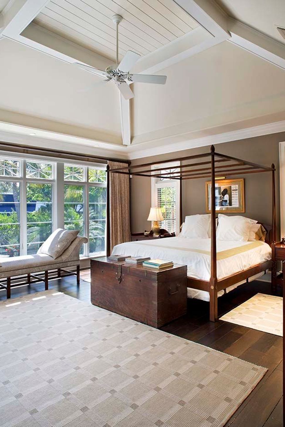 masterbed.jpg