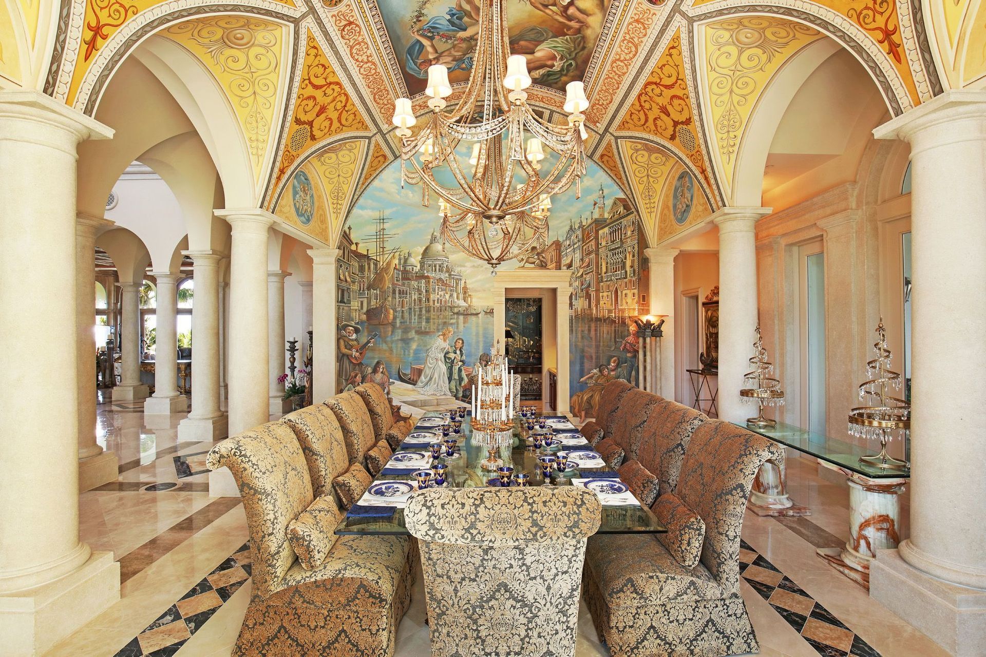 serenissima-longboat-key-diningrm.jpg