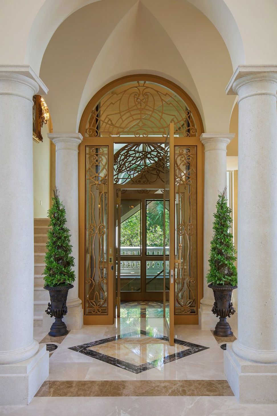 serenissima-longboat-key-entry-iron-doors-03.jpg